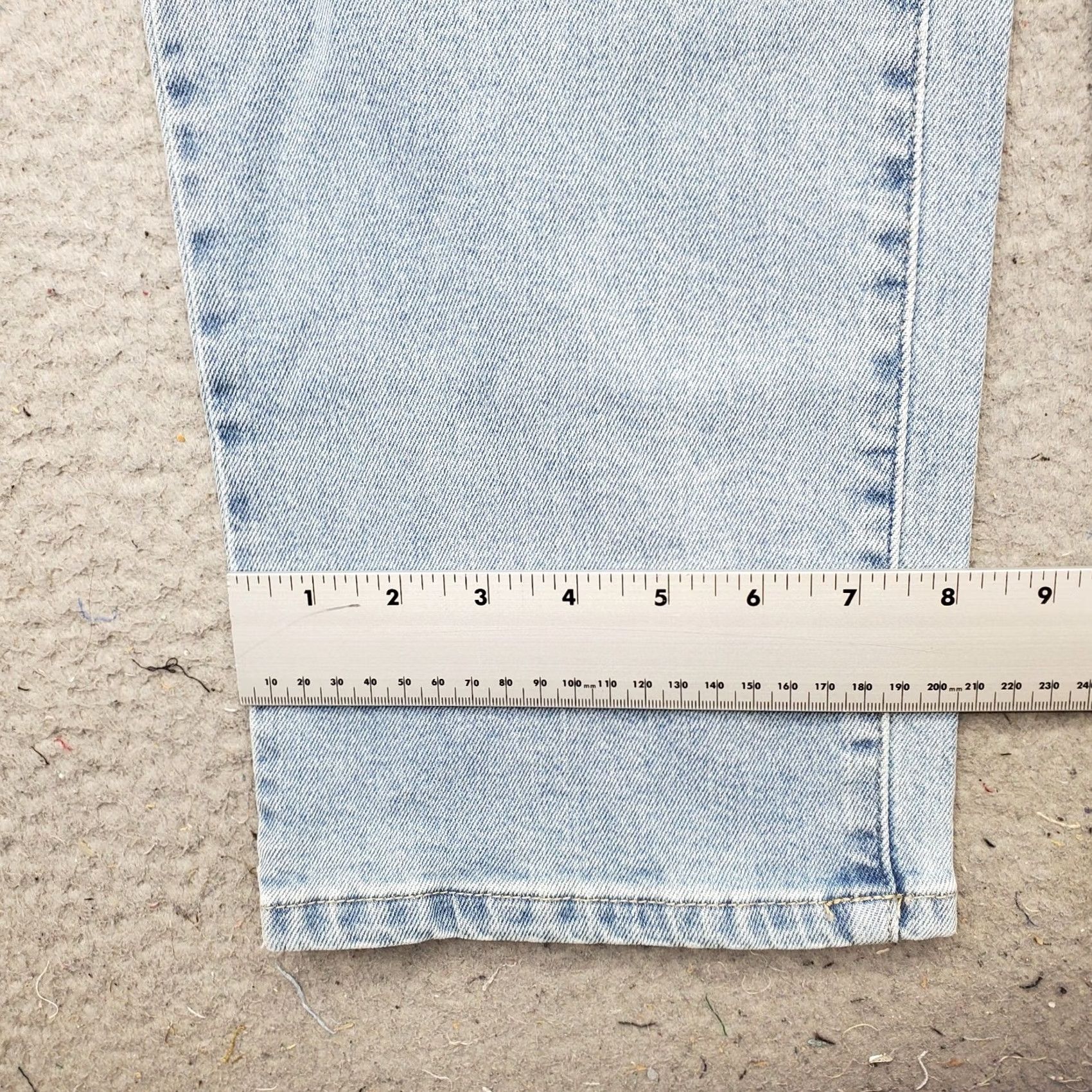 Gloria Vanderbilt Gloria Vanderbilt Jeans Womens 6 Blue Denim Stretch Relaxed Fit Straight Leg Shirt? Size 28" / US 6 / IT 42 - 6 Thumbnail