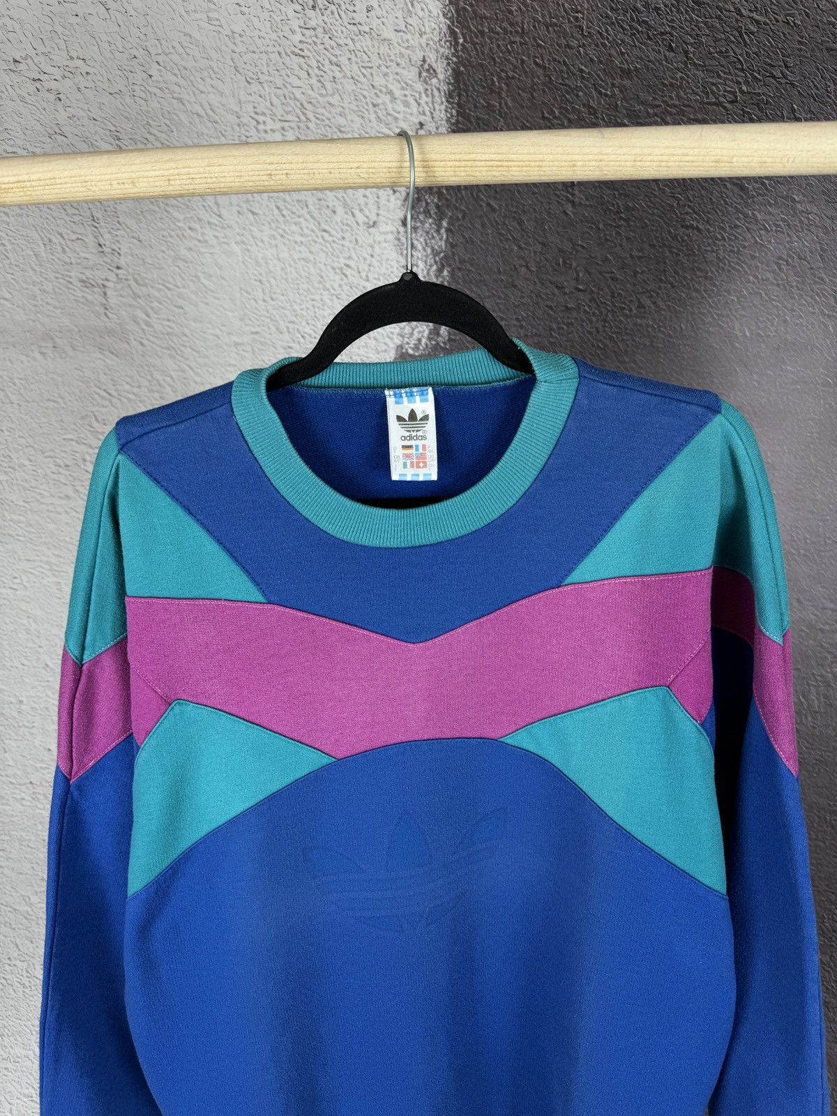 Adidas Adidas vintage 90s colour blocked big logo sweatshirt Size US L / EU 52-54 / 3 - 3 Thumbnail