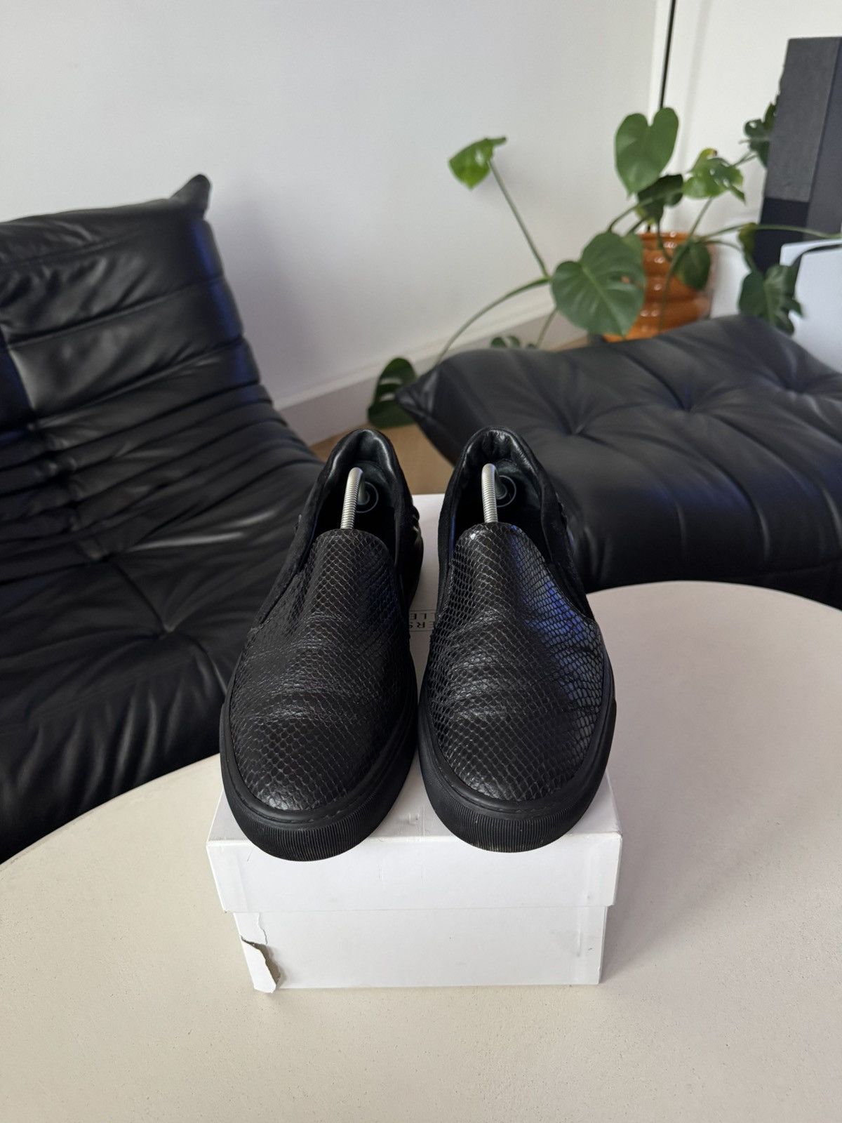 Versace Versace Collection Black Snake Skin Slip Ons Designer Shoes Size US 8 / EU 41 - 6 Thumbnail