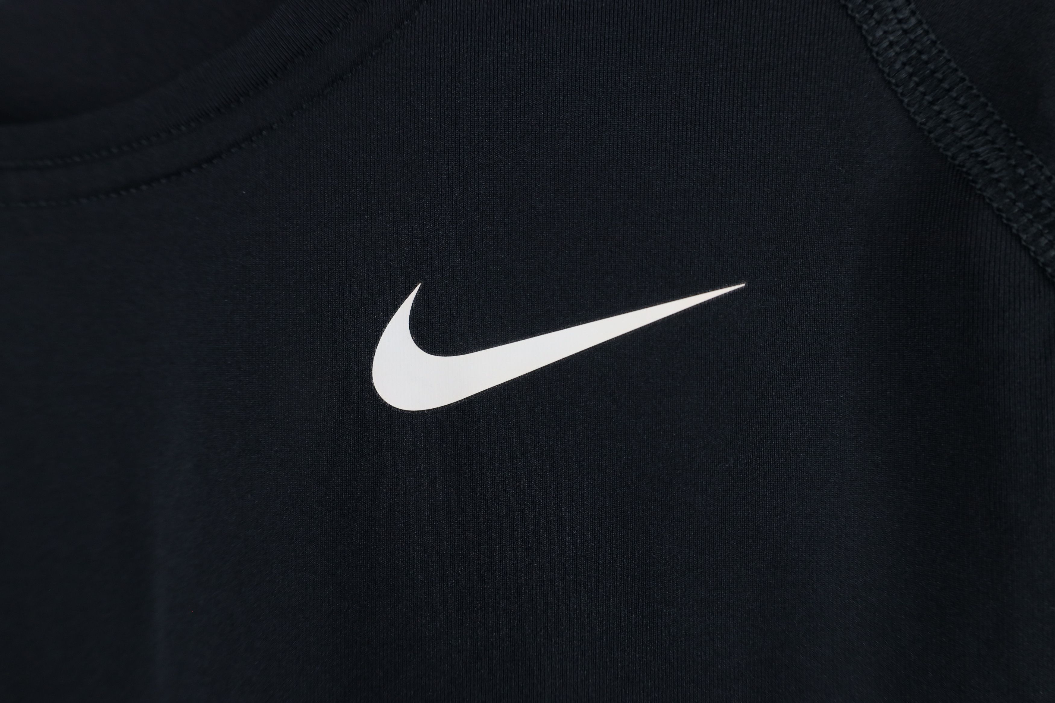Nike × Vintage Nike Pro Vented Training Gym Long Sleeve T-Shirt Black Size US L / EU 52-54 / 3 - 4 Thumbnail