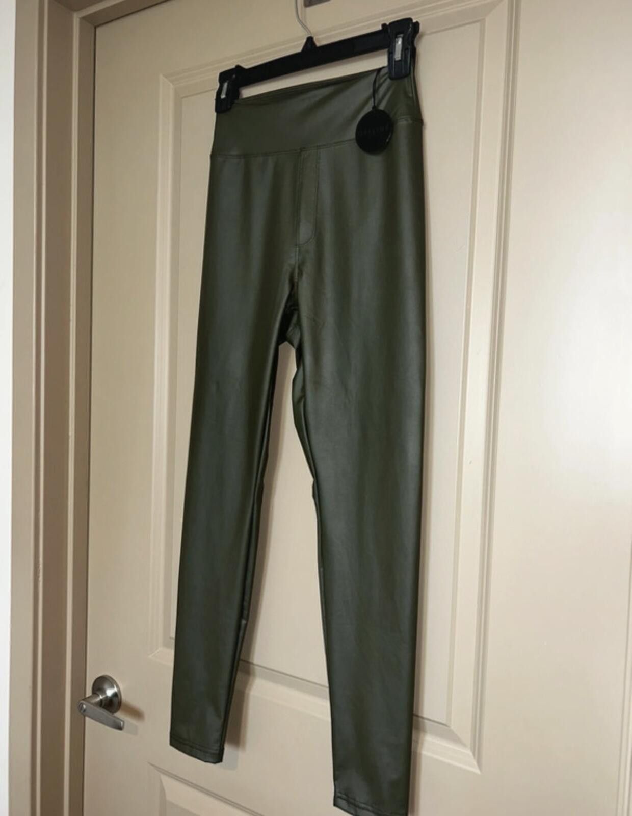 Other Aerie OFFLINE Real Luxe Olive Faux Leather Leggings NWT Size 32" / US 10 / IT 46 - 7 Thumbnail