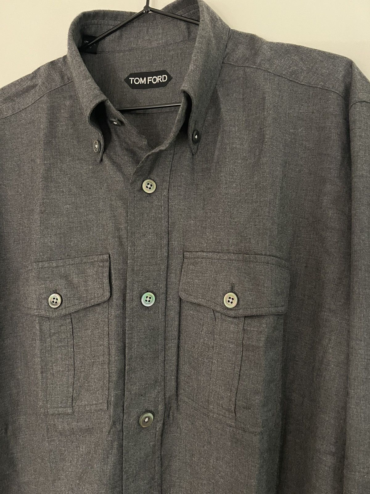 Tom Ford TOM FORD Grey Dress Shirt Size 15.3/4 44 Long Sleeves Size US M / EU 48-50 / 2 - 2 Thumbnail