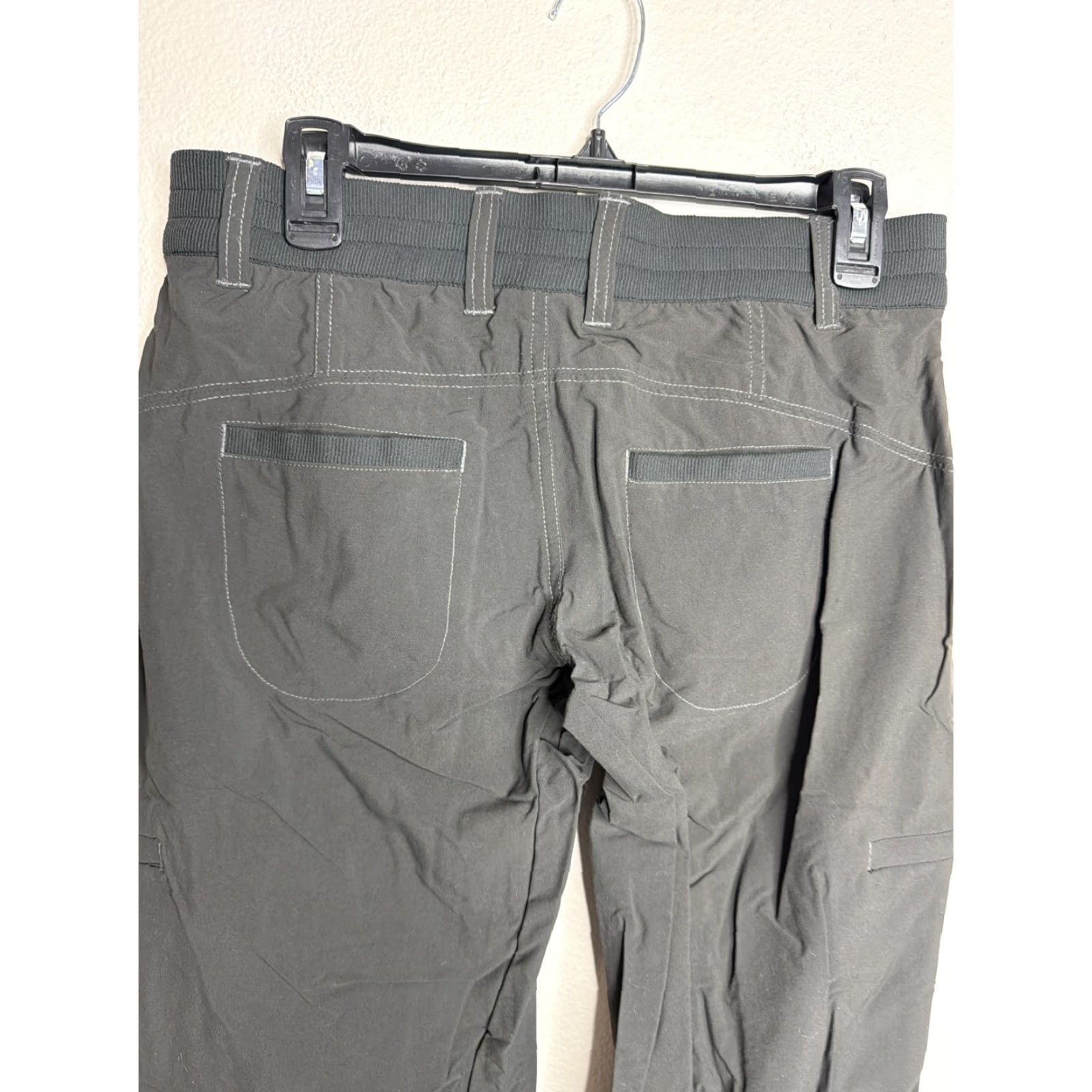 Vintage KuhL Womens Pants Cargo Black 4 Straight Leg Lightweight Outdoor EUC Size 27" / US 4 / IT 40 - 6 Thumbnail