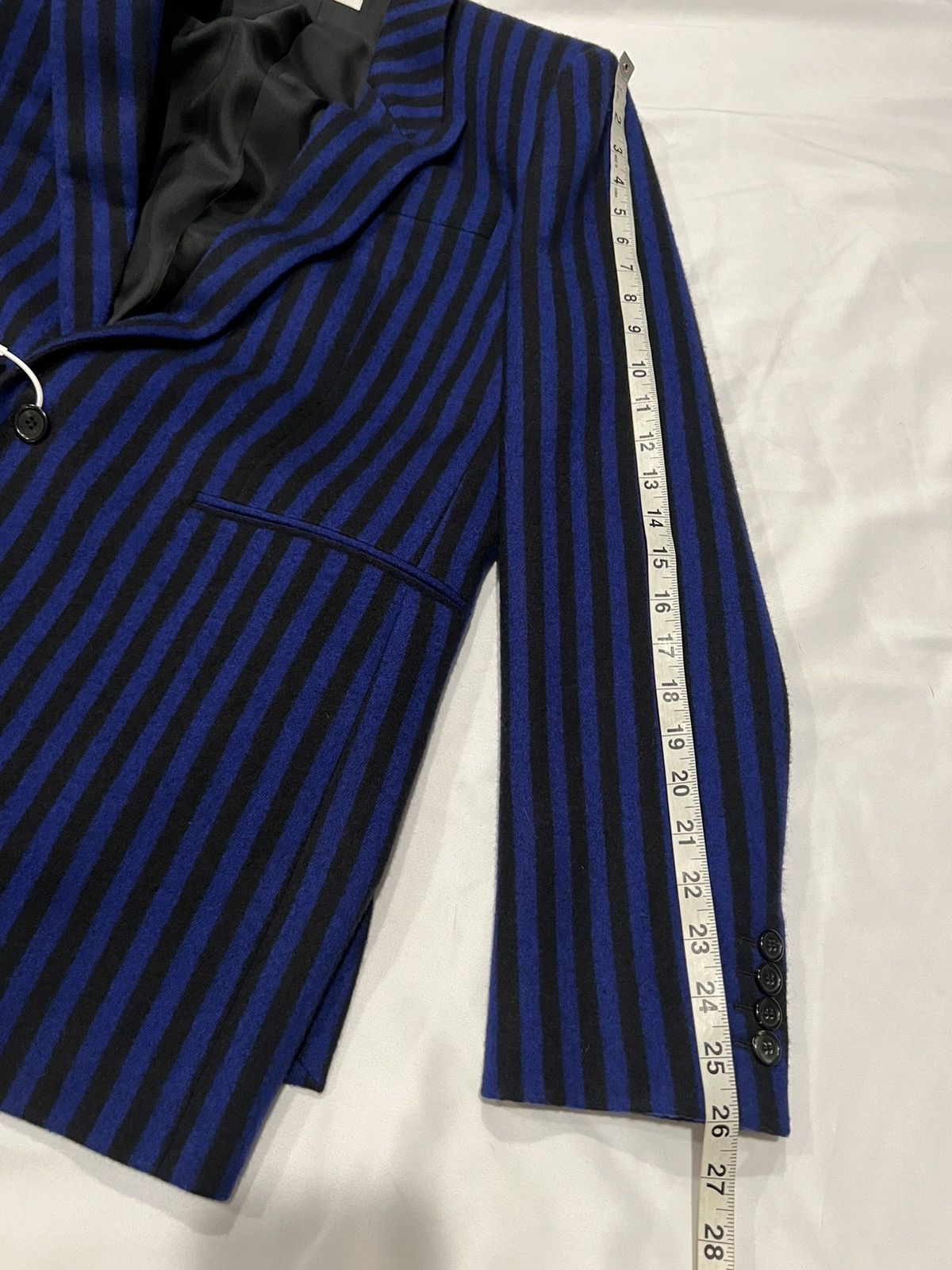 Saint Laurent Paris Saint Laurent men’s striped blazer. 52/42. $2990 Size 42R - 2 Thumbnail