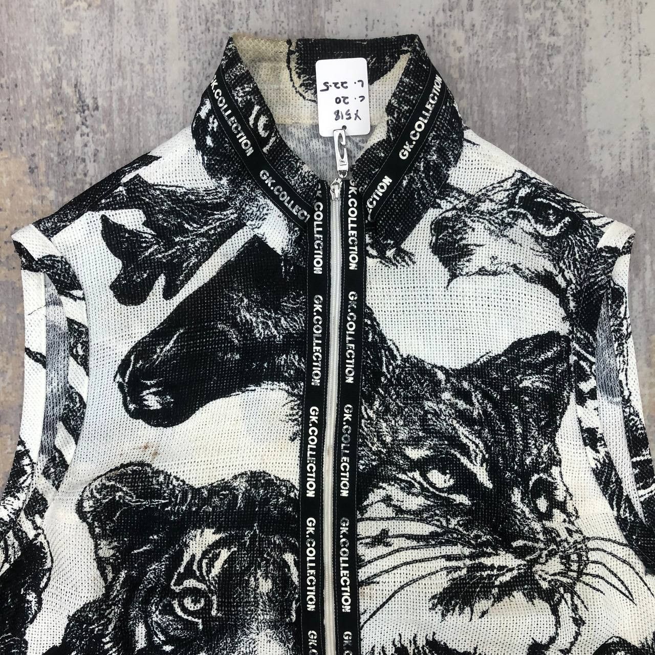 Japanese Brand Y518 GK COLLECTION TIGER FULL PRINT KNIT VESTS Size M / US 6-8 / IT 42-44 - 4 Thumbnail