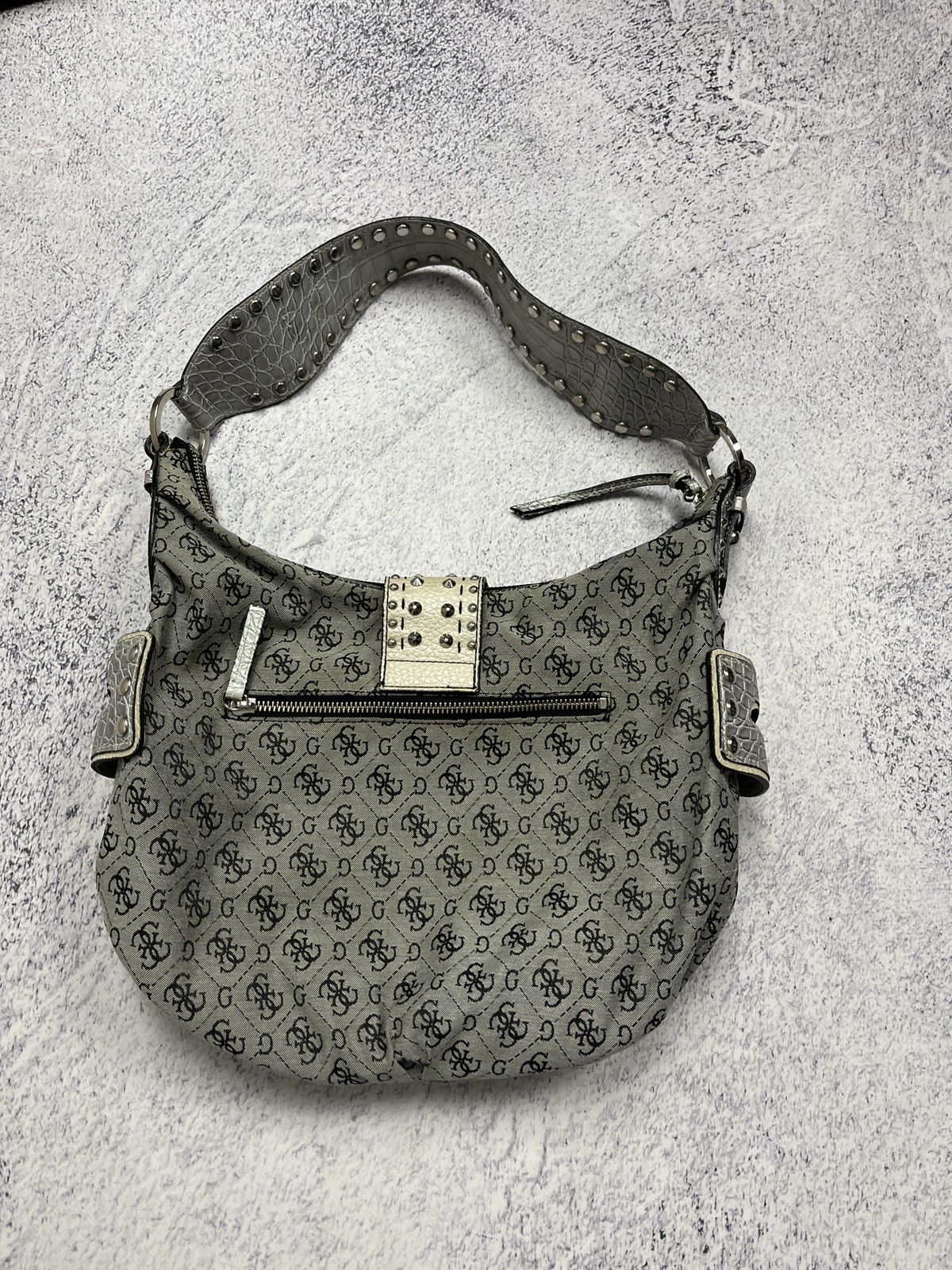 Guess Vintage Guess Monogram Y2K Shoulder Bag Hype Streetwear Size ONE SIZE - 20 Thumbnail