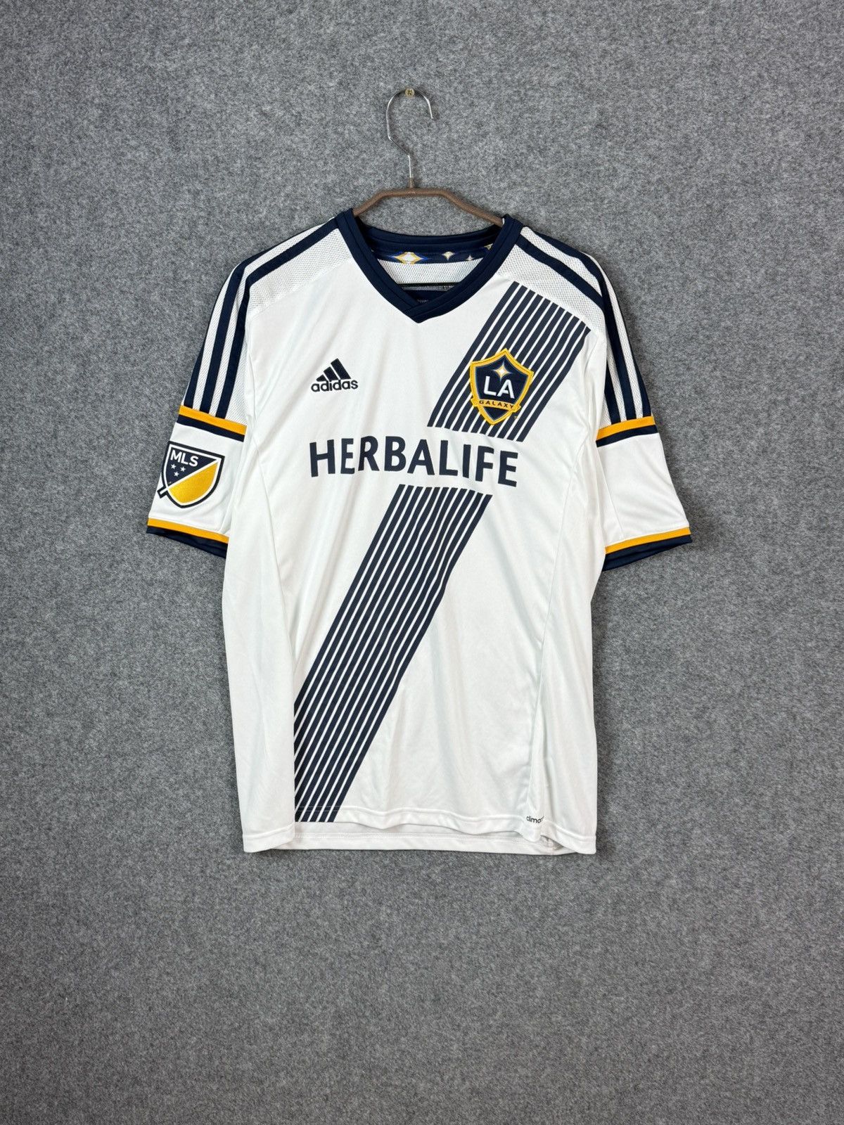 Adidas Adidas Los Angels Galaxy #31 Wolverton 2014/15 Home jersey Size US L / EU 52-54 / 3 - 1 Thumbnail