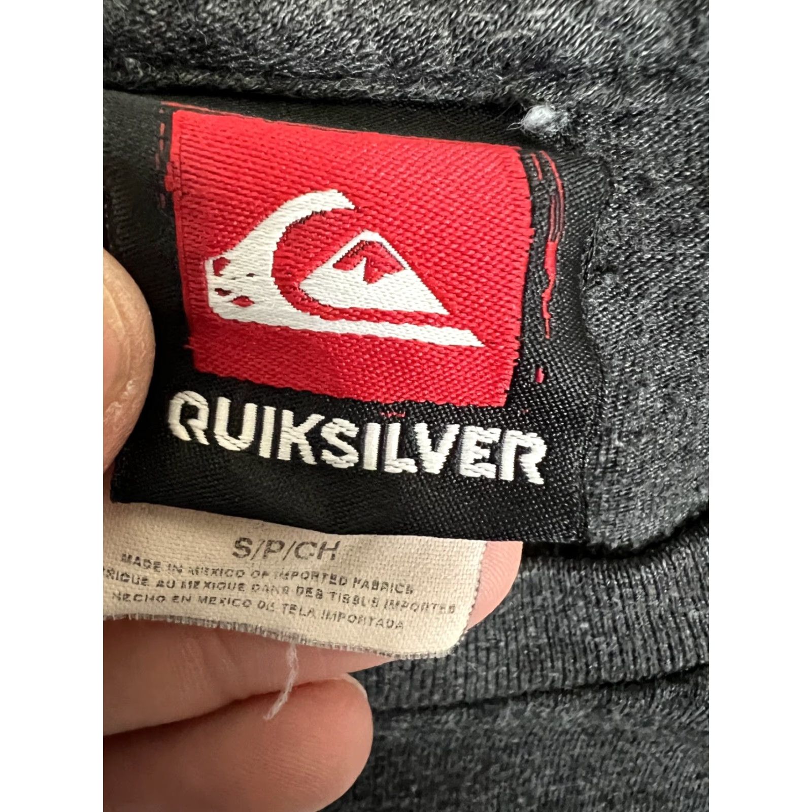 Quiksilver VINTAGE Quiksilver T-Shirt Gray S OG Logo Surf Y2K Retro 90s Mens Short Sleeve Crew Neck Small Size Regular Vintage Size US S / EU 44-46 / 1 - 3 Thumbnail
