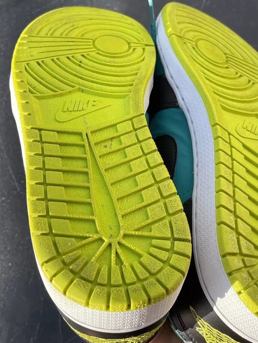 Jordan Brand × Nike Air Jordan 1 Retro Low Teal Venom Green Men’s Shoes Sz 10.5 Size US 10.5 / EU 43-44 - 9 Thumbnail