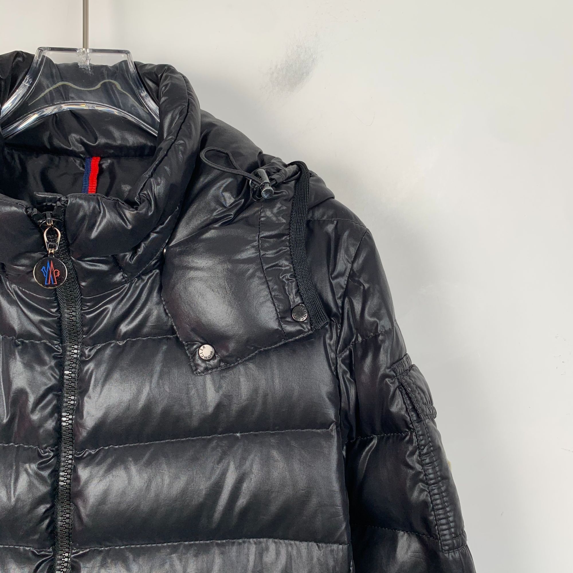 Moncler Moncler Bady Black Logo-Embellished Down Jacket (Size S) Size S / US 4 / IT 40 - 7 Thumbnail