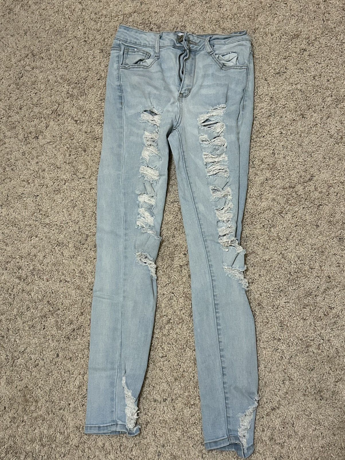 rue21 Women’s Rue21 Light Blue Ripped Skinny Jeans Size 28" / US 6 / IT 42 - 1 Thumbnail