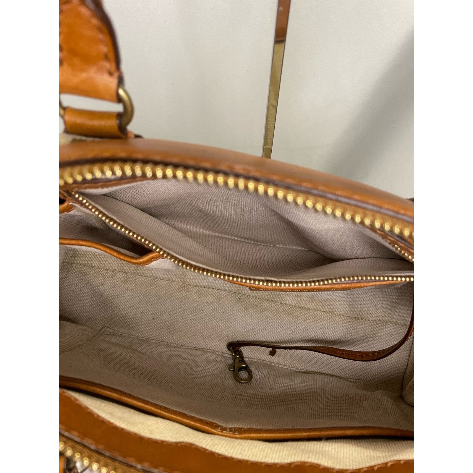 Michael Kors Michael Kors Signature Monogram Satchel Bag in Tan and Brown Size ONE SIZE - 7 Thumbnail