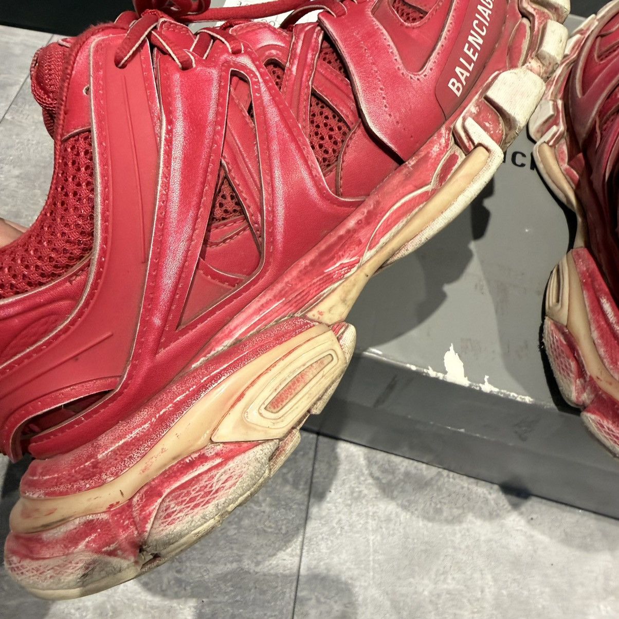 Balenciaga Balenciaga track faded red burgundy Size US 10 / EU 43 - 9 Thumbnail