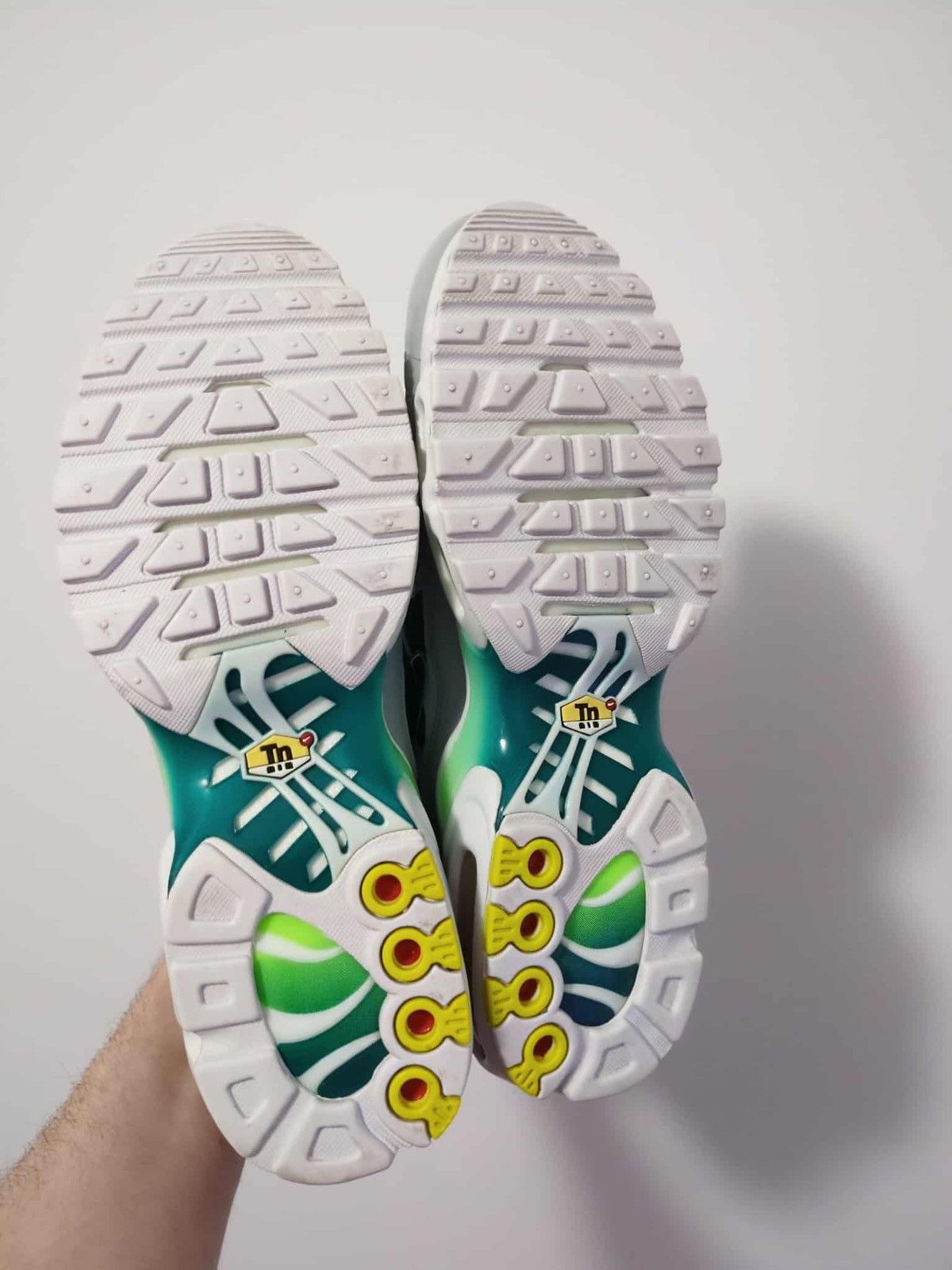 Nike 👻 GHOST GREENS US9 👻 Size US 9 / EU 42 - 3 Thumbnail
