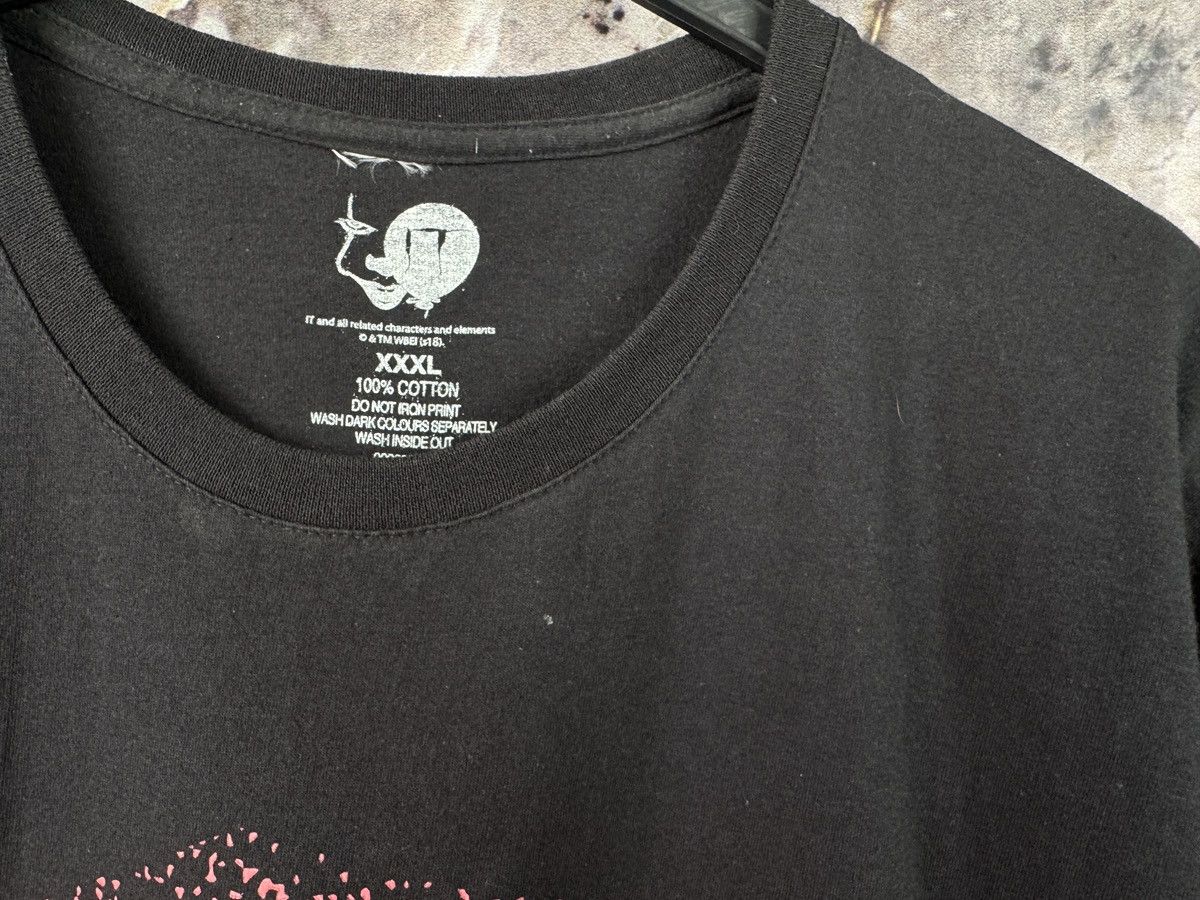Expert Horror Men’s IT Pennywise Graphic T-Shirt – Horror Movie Fan Tee Size US XXL / EU 58 / 5 - 6 Thumbnail