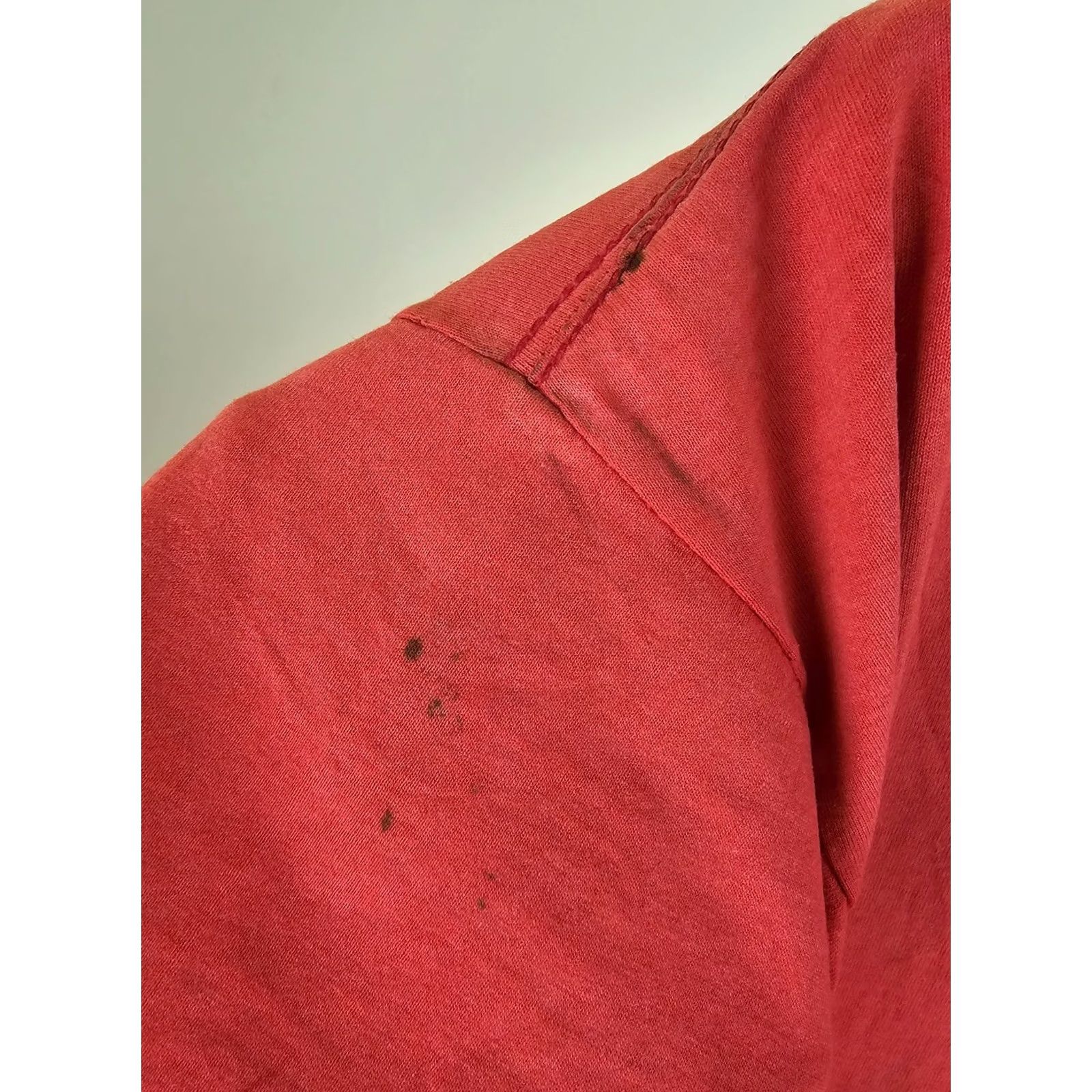 Vintage VINTAGE 90' ONE STEP AHEAD TV SHOW TV GUIDE RED SINGLE STITCH T-SHIRT XL حجم XL Size US XL / EU 56 / 4 - 7 Thumbnail