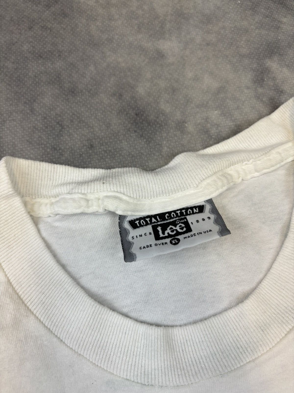 Vintage Vintage Lee made in USA Las Vegas 1994 graph if t shirt 90s Size US XL / EU 56 / 4 - 4 Thumbnail