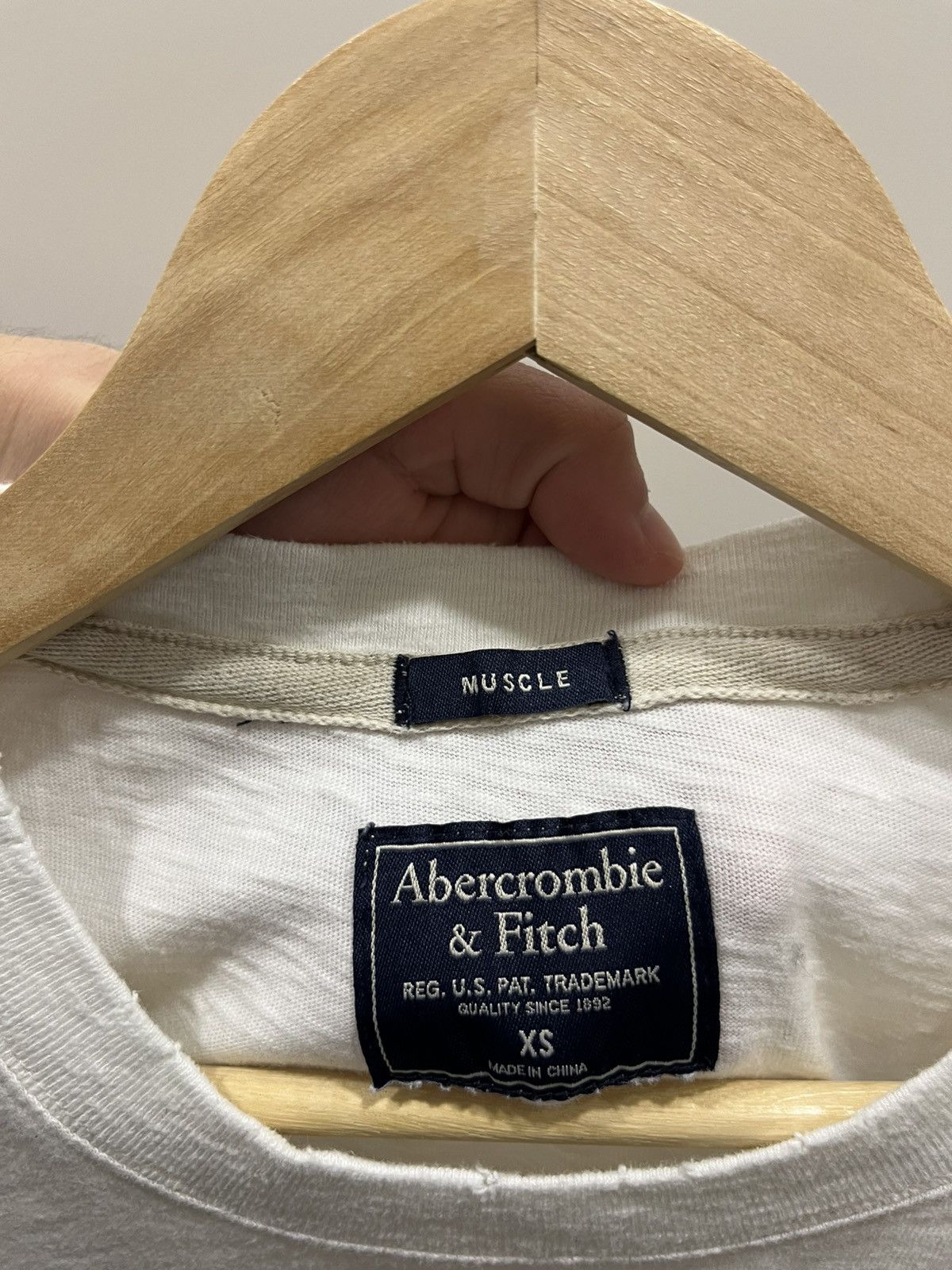 Japanese Brand Abercrombie & Fitch T-Shirt Spellout Vintage Y2K 90s Size US XS / EU 42 / 0 - 4 Thumbnail