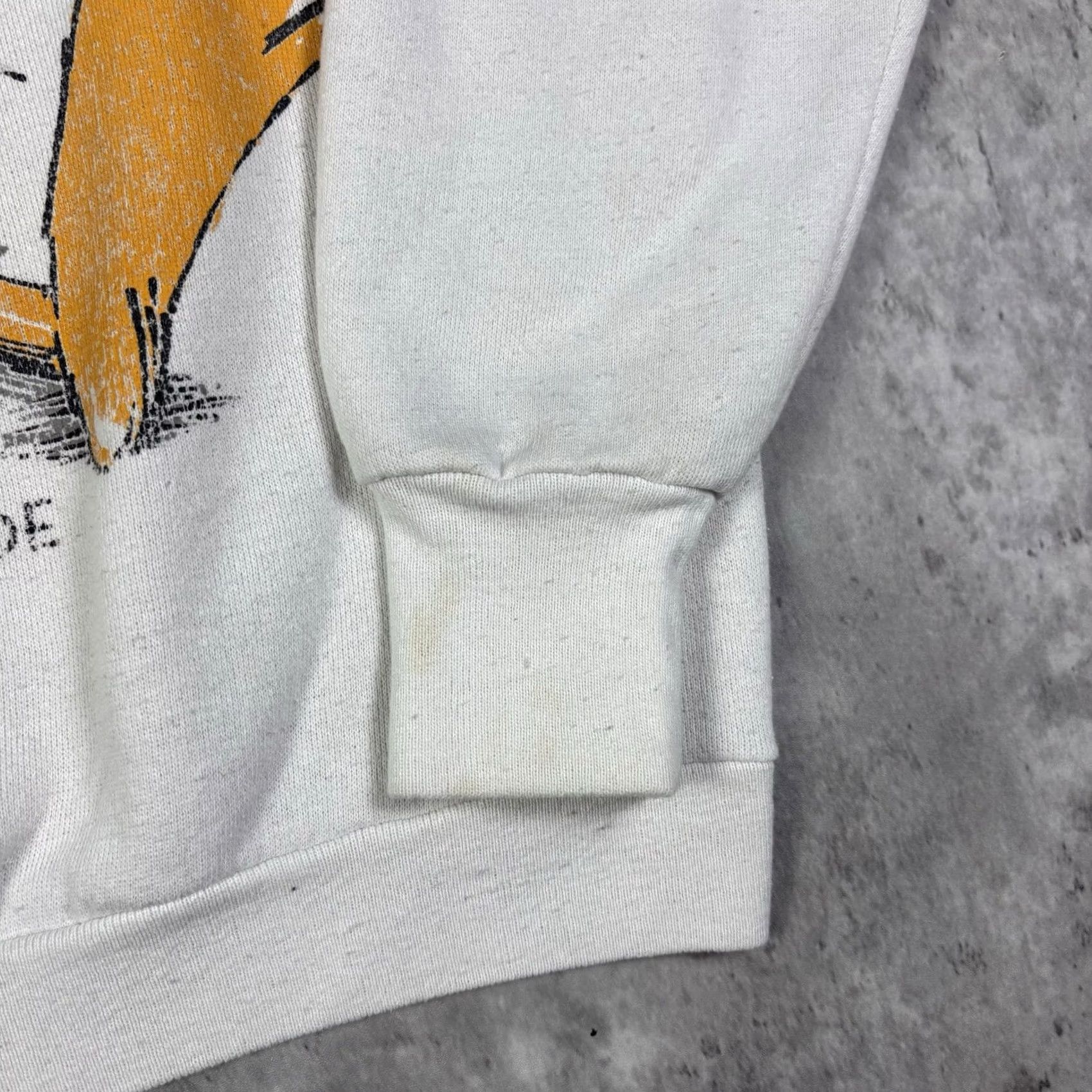 Delta VINTAGE Delta 90s Ive Got An Attitude Duck Funny Sweatshirt White M Mens Graphic Print Pullover Size US M / EU 48-50 / 2 - 6 Thumbnail