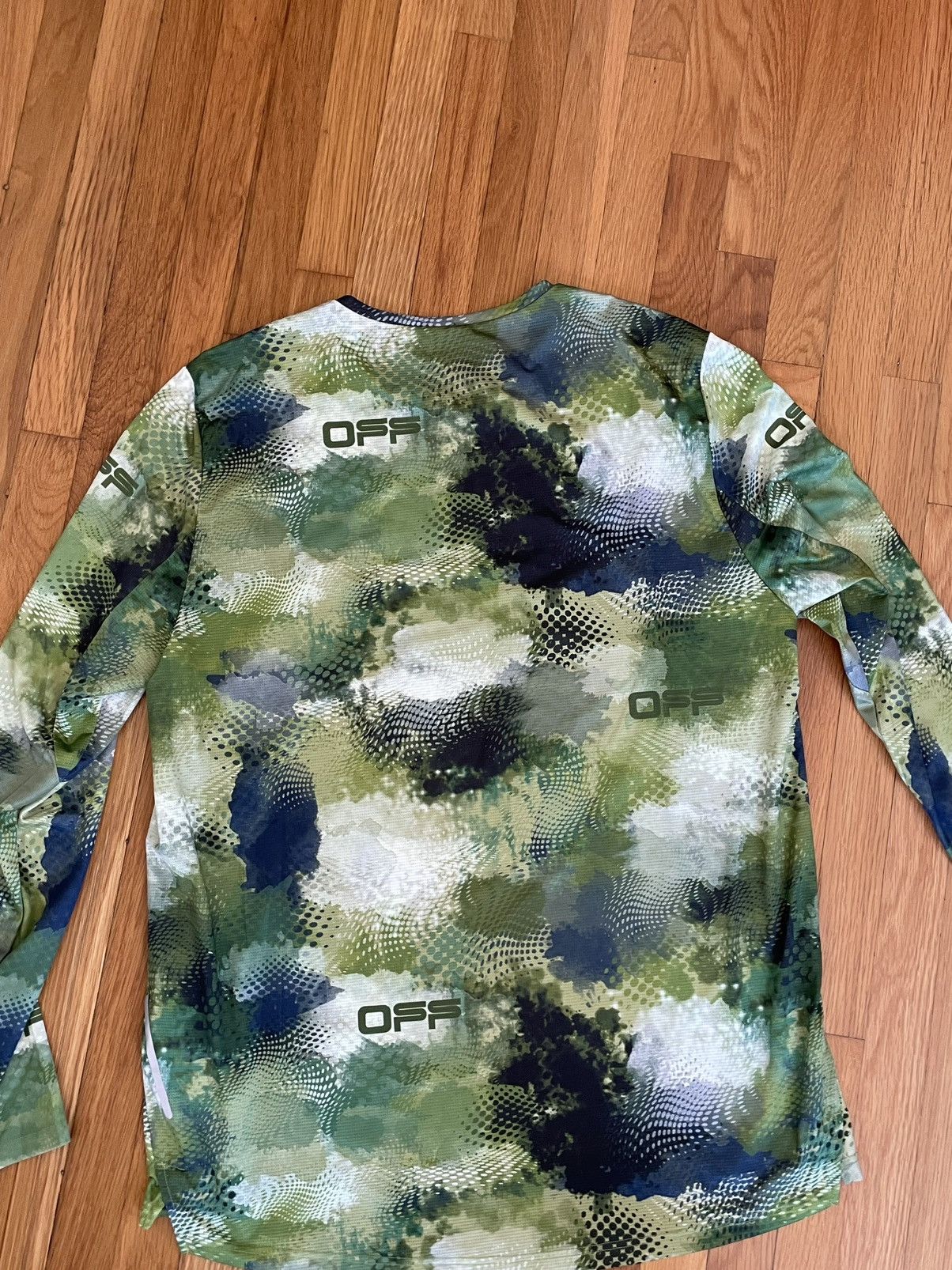 Off-White Off White Virgil Abloh Athletic Army Camo Long Sleeve Size US XL / EU 56 / 4 - 7 Thumbnail