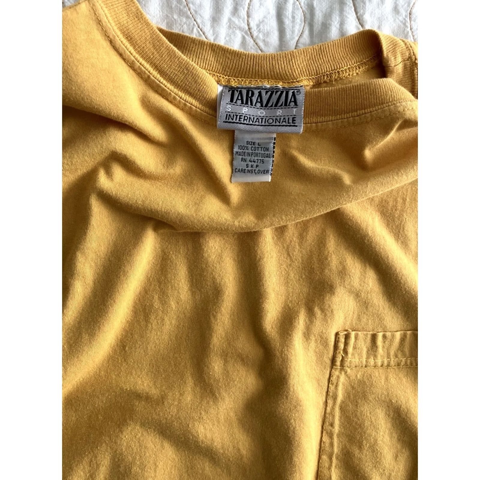 Vintage VINTAGE Tarazzia Sports Blank Pocket Tee T Shirt Unisex Adults L Yellow 90s Beach Tropical Cotton Jersey Crew Neck Short Sleeve Size US L / EU 52-54 / 3 - 2 Thumbnail