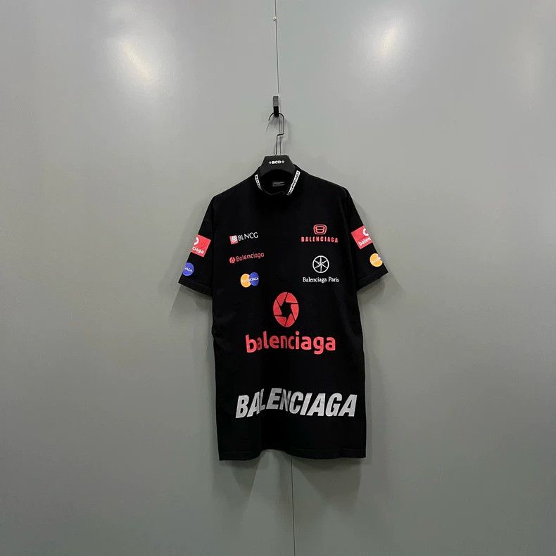 Balenciaga Balenciaga Multi-logo printed logo short sleeve Size US L / EU 52-54 / 3 - 1 Thumbnail