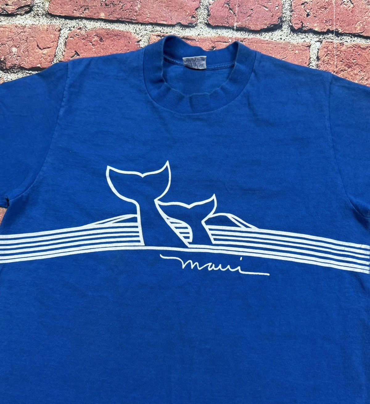 Other Vintage Crazy Shirts Maui Hawaii T-Shirt Whale Single Stitch Size US S / EU 44-46 / 1 - 5 Thumbnail