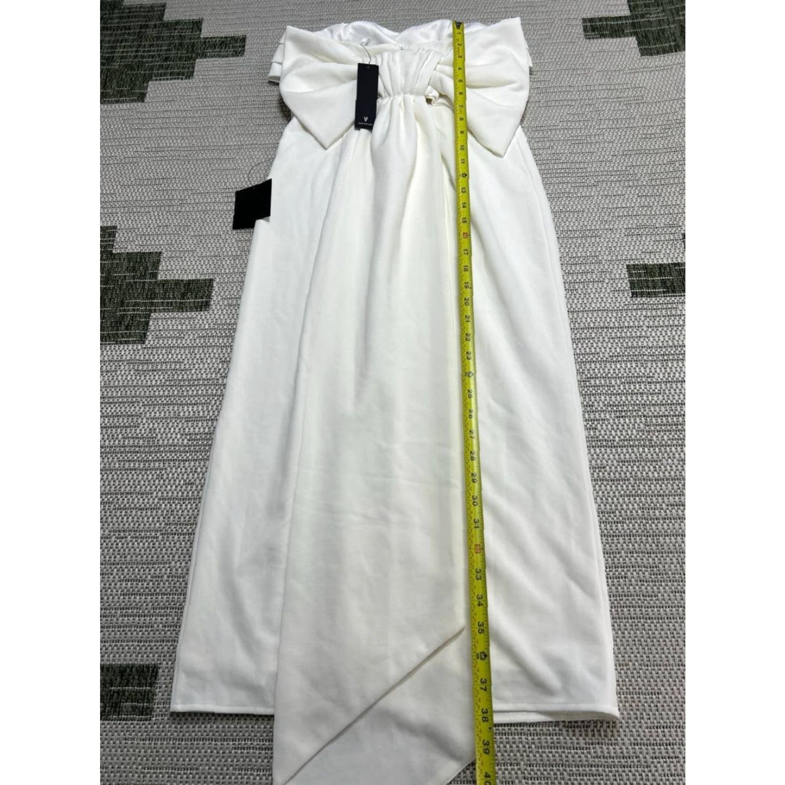 Lulus Lulus Off The Shoulder Maxi Dress Womens Medium White Stretch Back Zip Party New Size M / US 6-8 / IT 42-44 - 4 Thumbnail