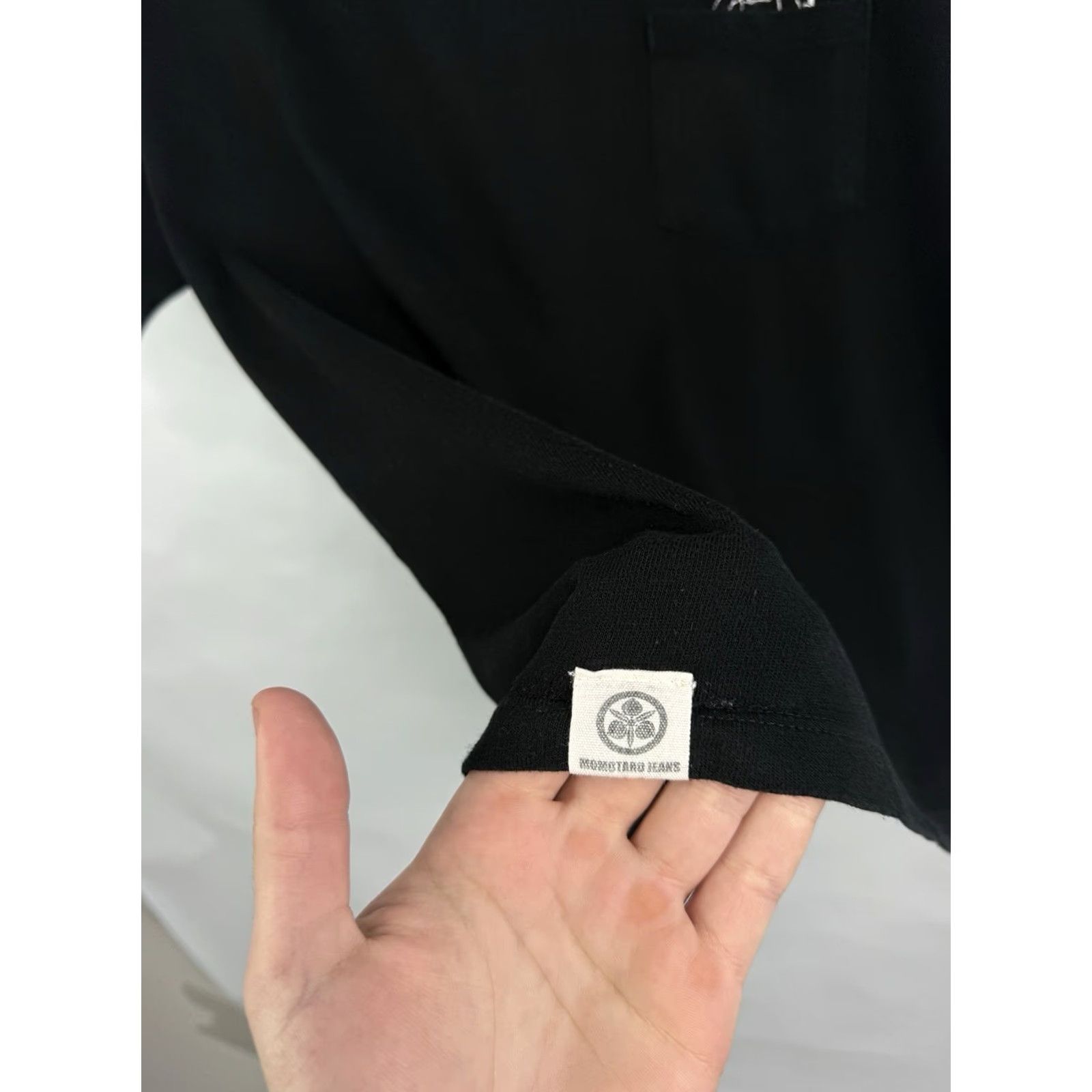 Vintage Y2K Momotaro Jeans Pocket T-Shirt Made in Japan Rare Retro Black S Mens Shirts Size US S / EU 44-46 / 1 - 7 Thumbnail