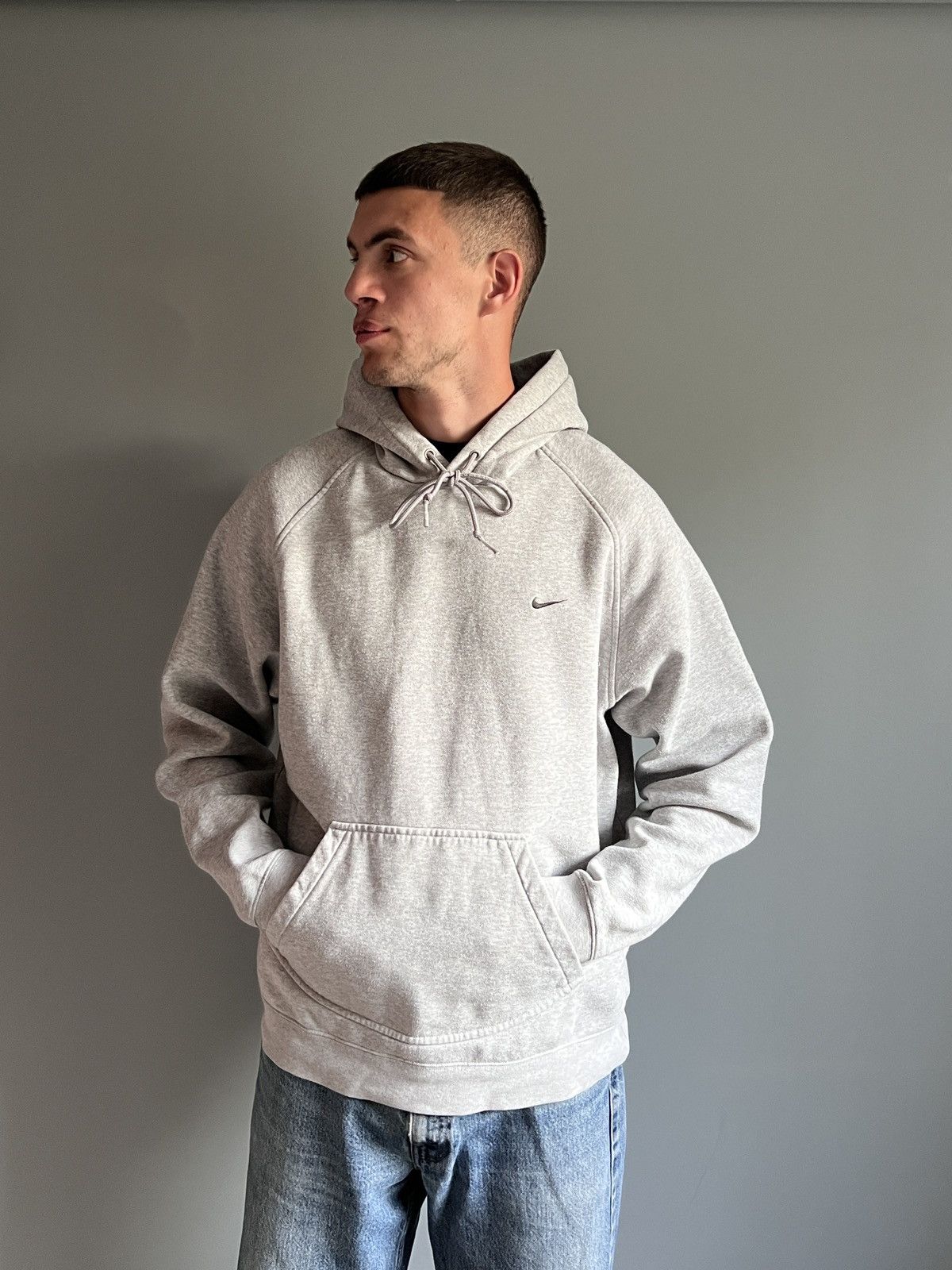 Vintage Vintage 90’s Nike Swoosh Oversized Hoodie Size US L / EU 52-54 / 3 - 5 Thumbnail