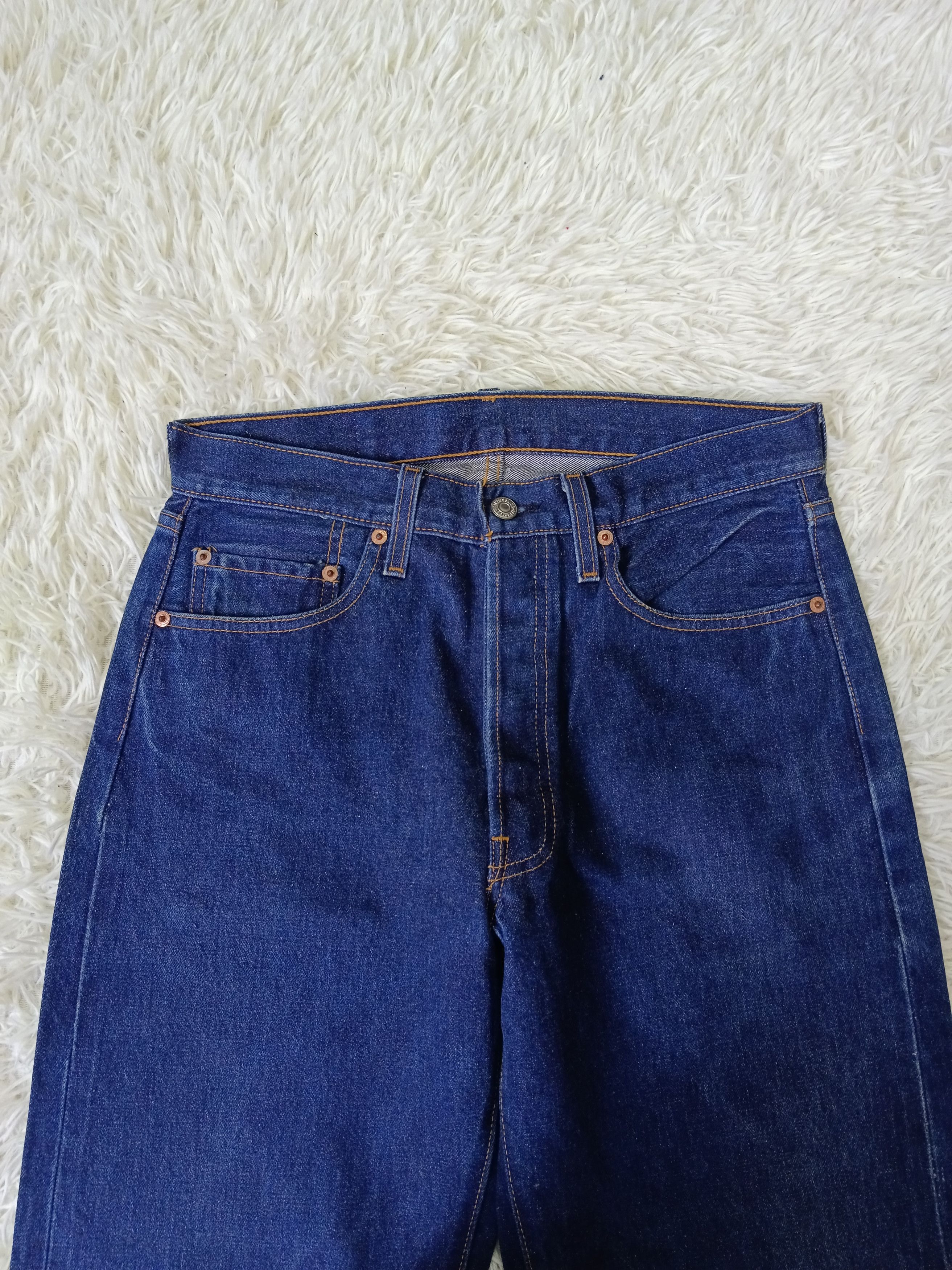 LEVIS VINTAGE 90s 501 BIG E