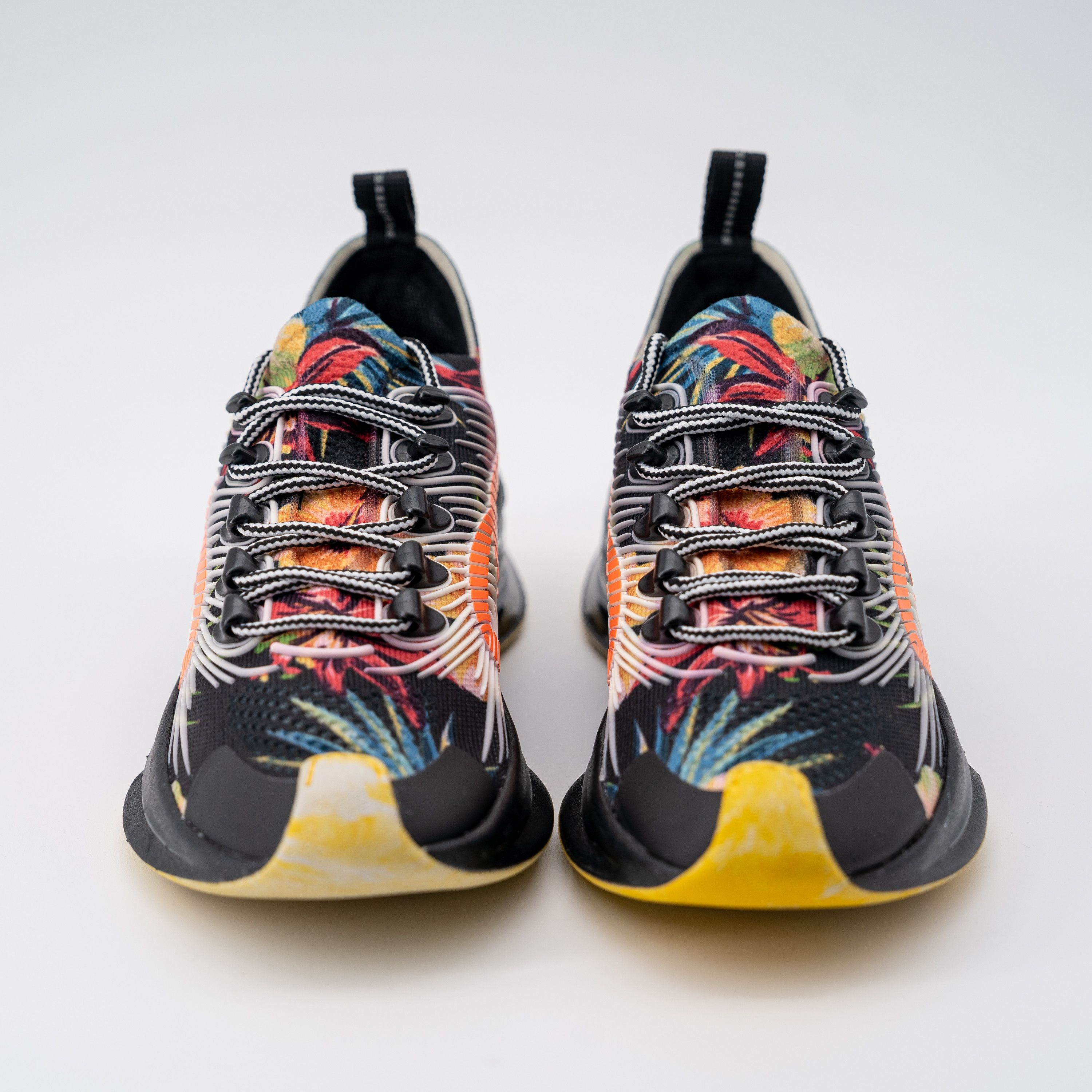 Gucci size 35G - Gucci Run Floral Sneakers GG black yellow Size US 5 / IT 35 - 2 Thumbnail