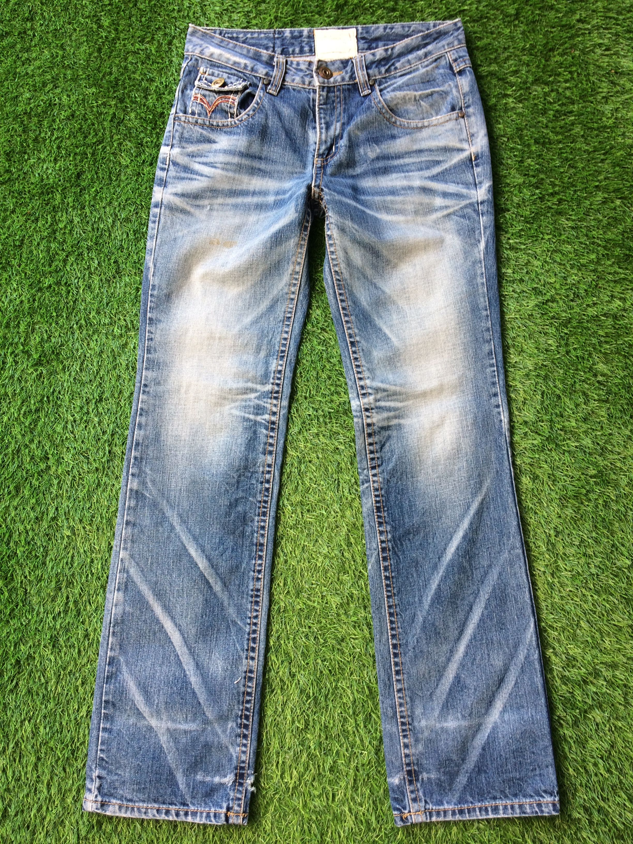 Japanese Brand Distressed Japanese Denim Jeans Pants D-804 Size US 31 - 1 Thumbnail
