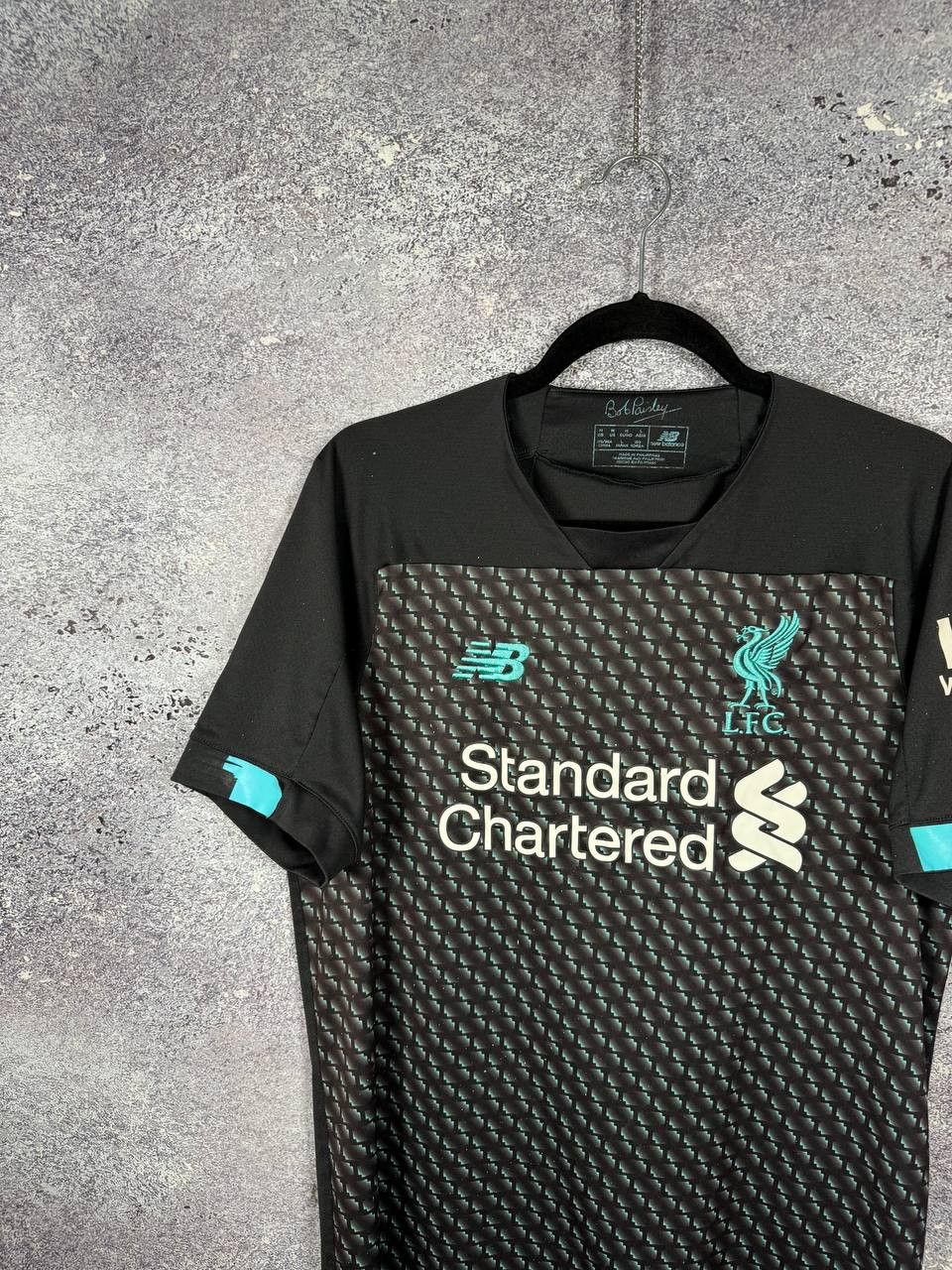 New Balance × Vintage Vintage Liverpool 2019/20 Third NB Soccer Jersey Blokcore Size US M / EU 48-50 / 2 - 3 Thumbnail