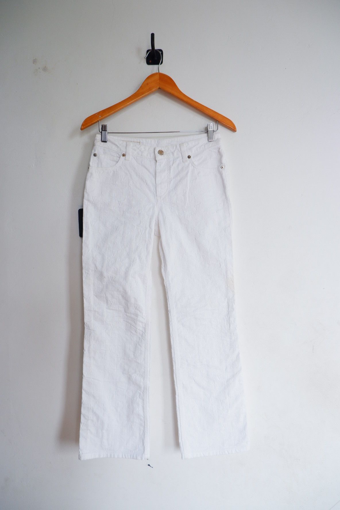 Louis Vuitton Louis Vuitton Embossed Monogram Cropped Jeans Size US 28 / EU 44 - 1 Thumbnail