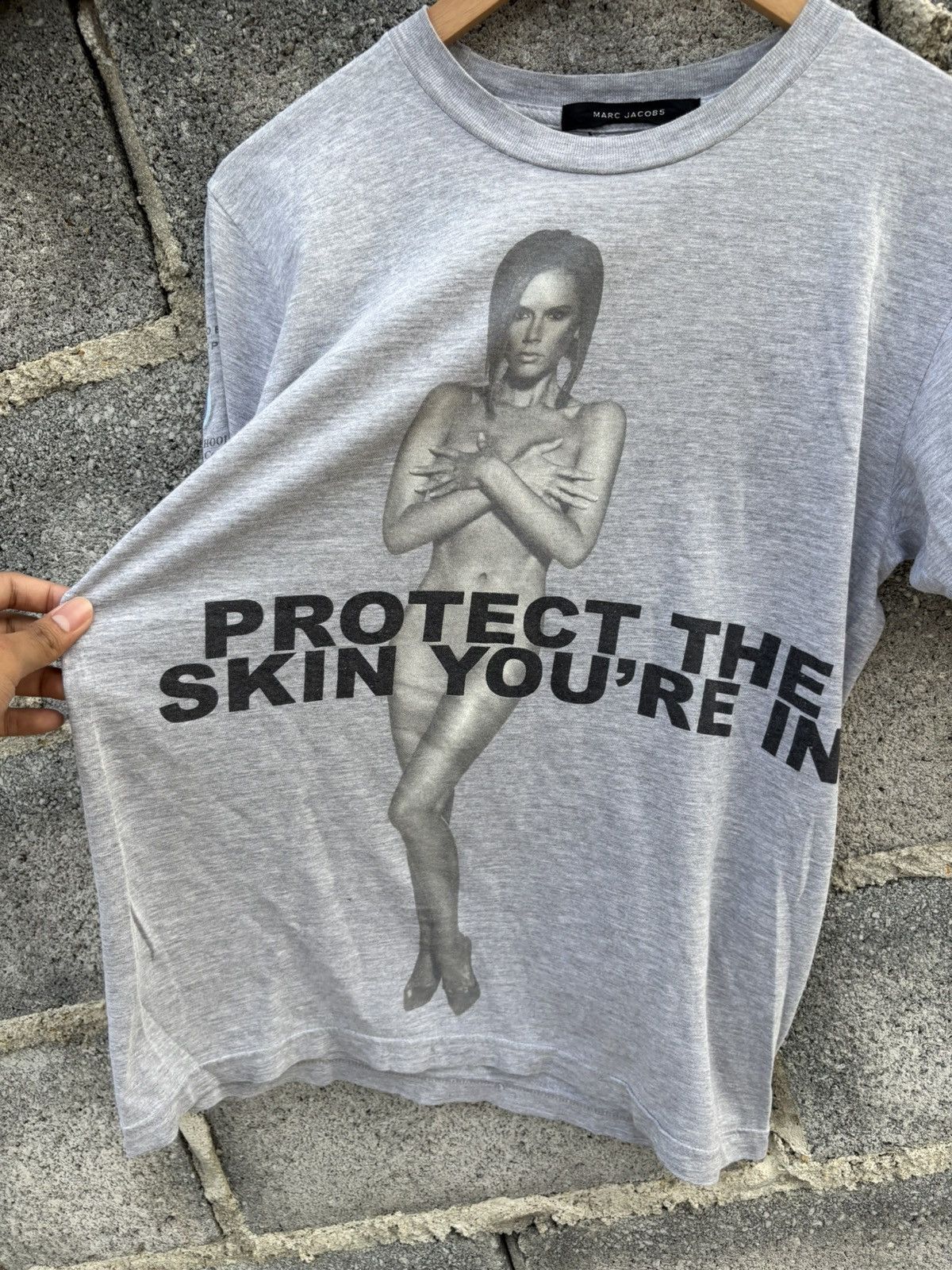 Marc Jacobs Protect the Skin you're in VICTORIA T Shirt
