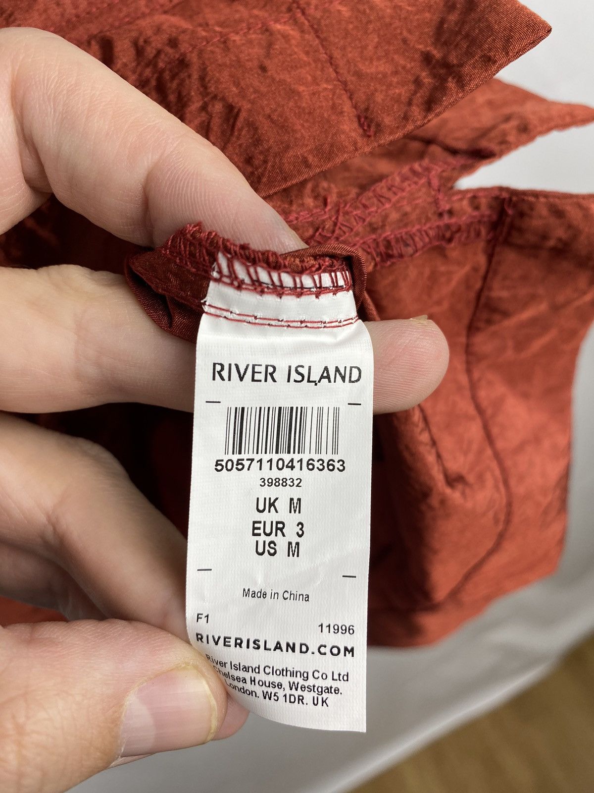River Island River Island Nylon Lightweight Jacket Collared size M Size US M / EU 48-50 / 2 - 9 Thumbnail