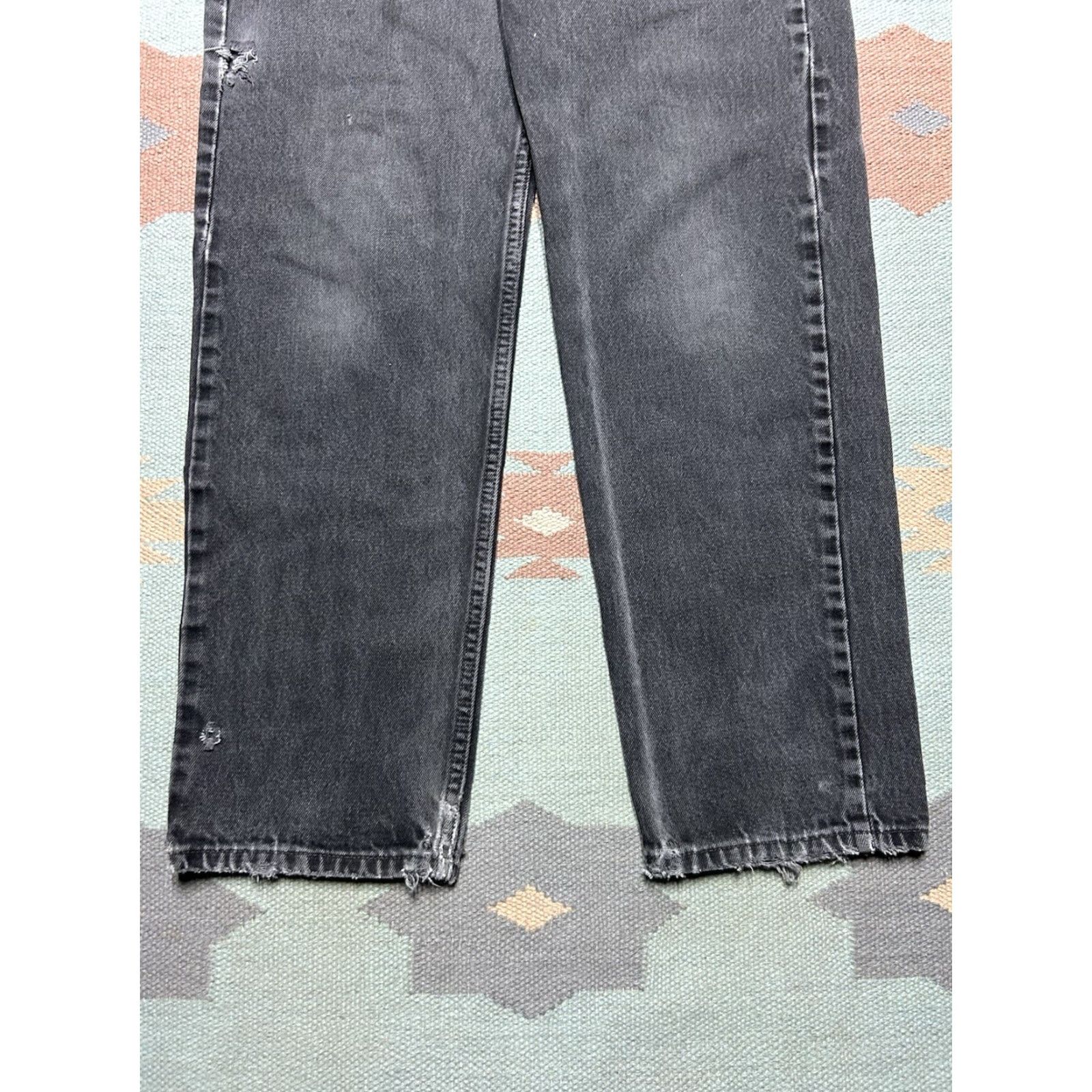 Levi's VINTAGE Levi’s 550 Jeans Men Regular 30x31 Black Distressed USA 90s Skater Relaxed Tapered Size US 30 / EU 46 - 3 Thumbnail
