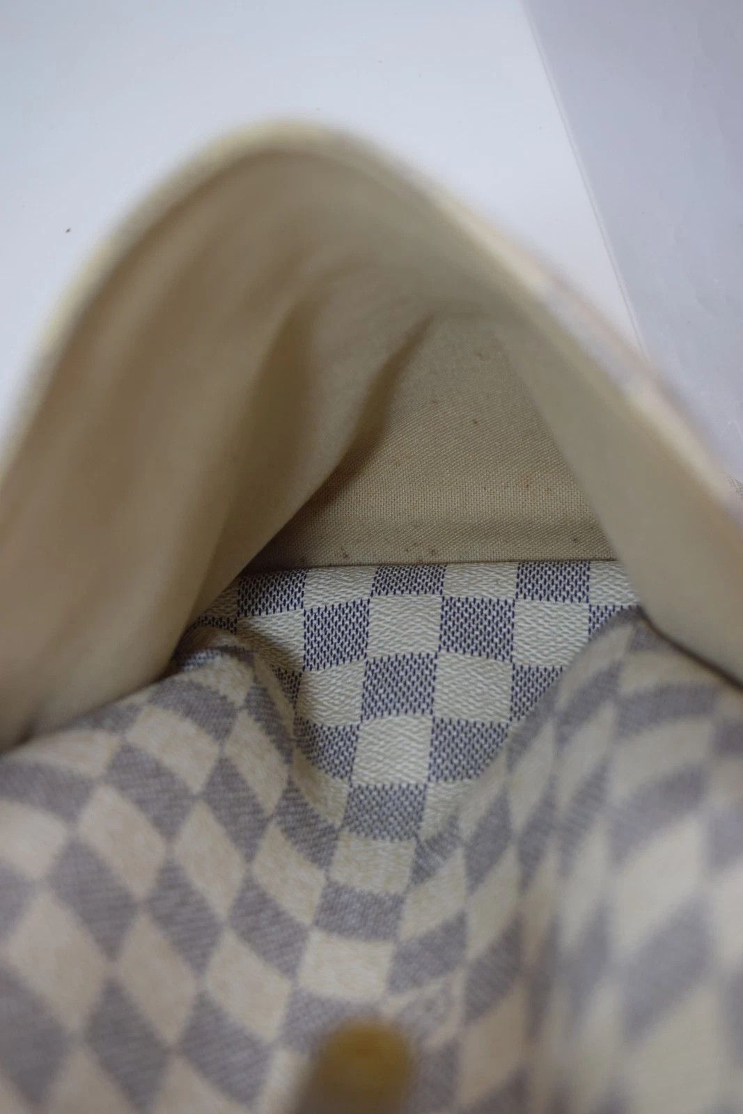 Louis Vuitton Louis Vuitton Totally MM Tote Bag Damier Azur Canvas N51262 Size ONE SIZE - 18 Thumbnail