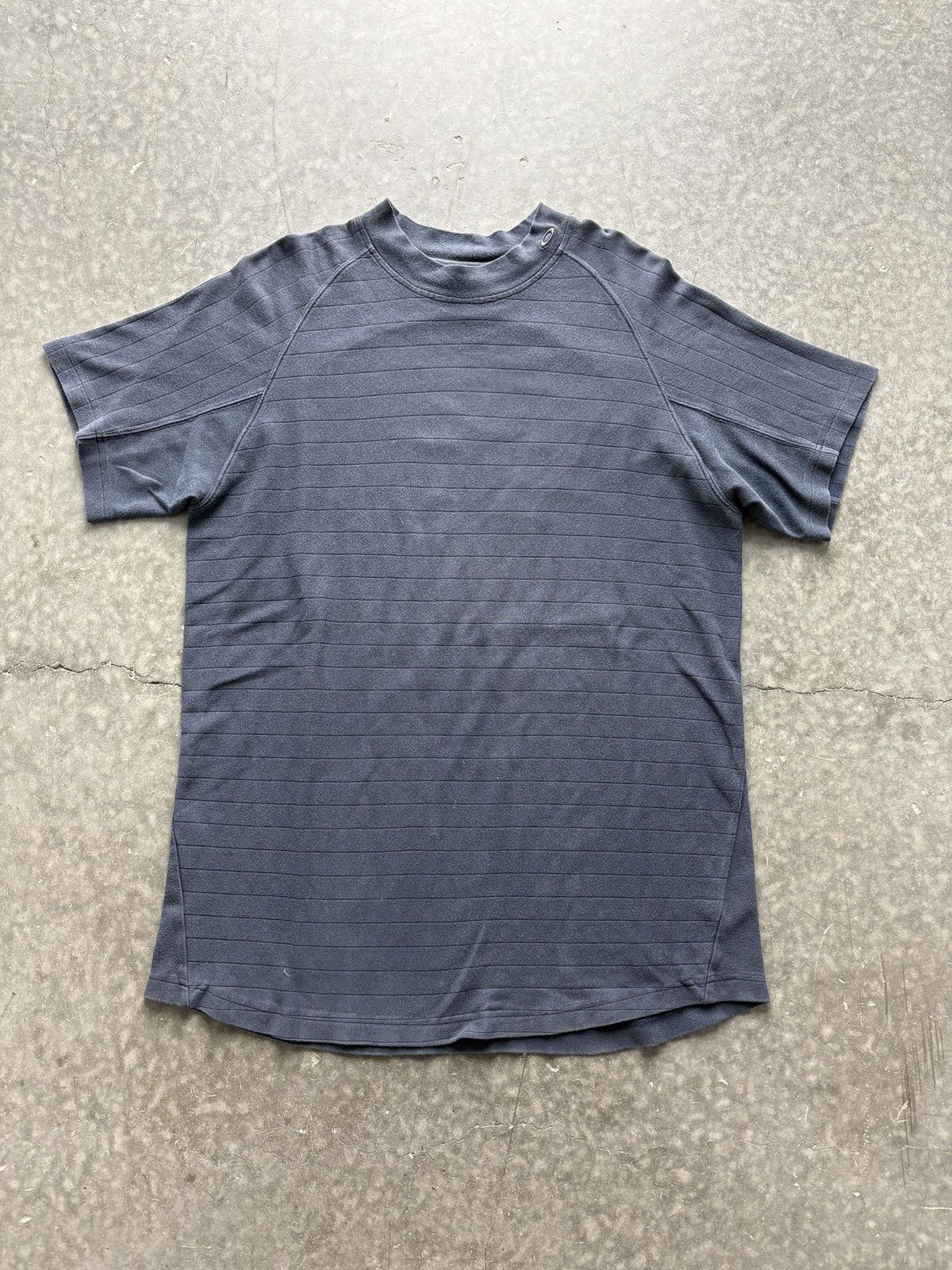 Vintage Y2K Oakley Software Shirt