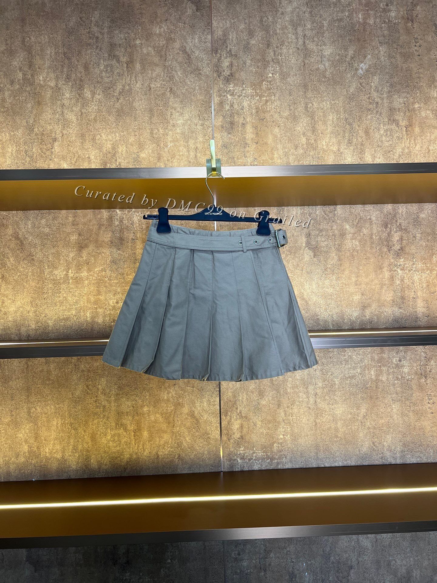 Dior Dior Beige Pleated Skirt Size 34" / US 12 / IT 48 - 1 Thumbnail