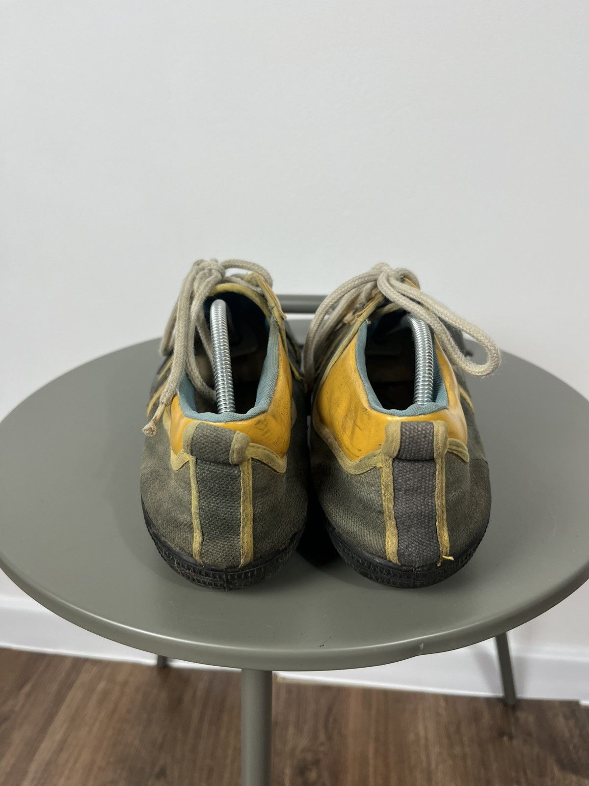 Other Vintage ZDA Partizanske Football Boots 42 Czechoslovakia Size US 9 / EU 42 - 11 Thumbnail