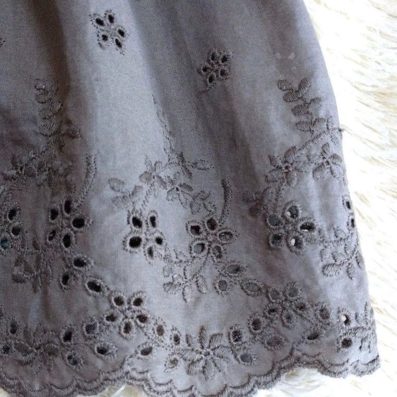 Comme des Garcons Comme Des Garcons size S Delicate cut lace embroidered flo Size 24" / US 00 / IT 34 - 7 Thumbnail