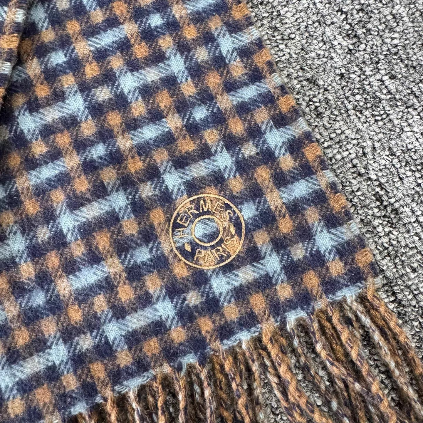 Hermes Hermes Blue Brown Check Cashmere Scarf 99 150x25cm Size ONE SIZE - 4 Thumbnail