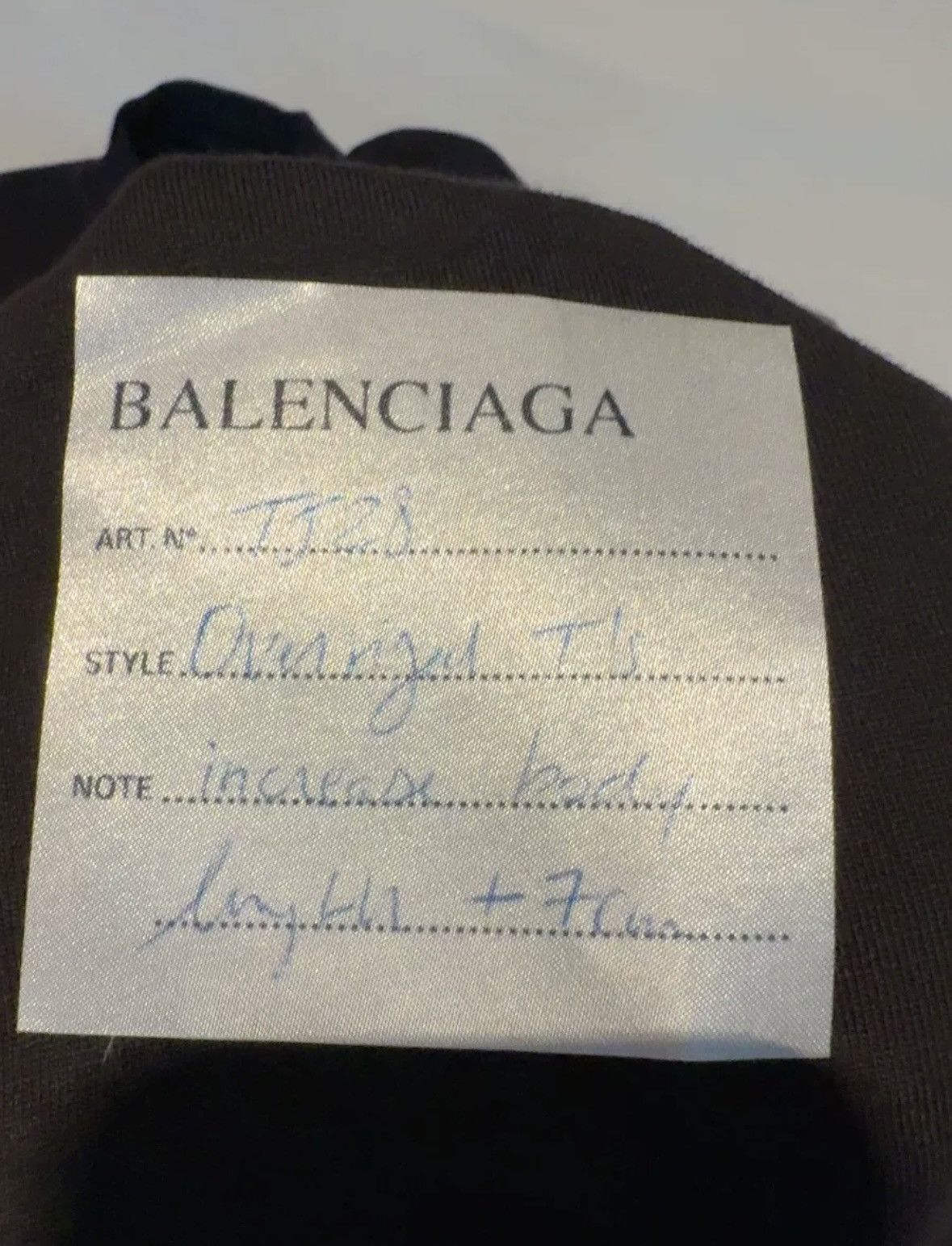 Balenciaga Balenciaga 24ss tee Size US S / EU 44-46 / 1 - 1 Thumbnail