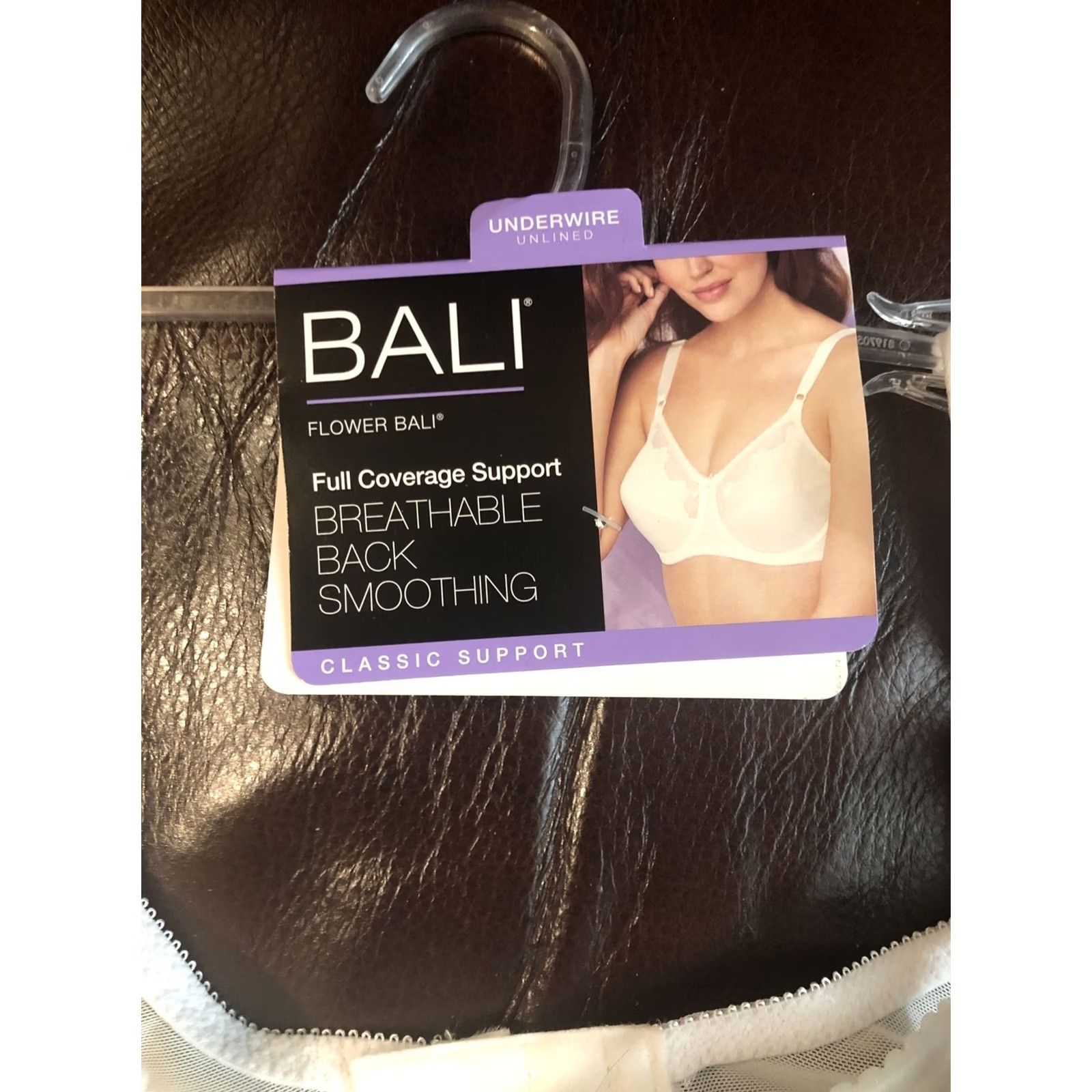 Vintage VINTAGE? No — Bali Flower Underwire Bra 40DD White Full Coverage Support Women's Bra New with Tags Size ONE SIZE - 2 Thumbnail