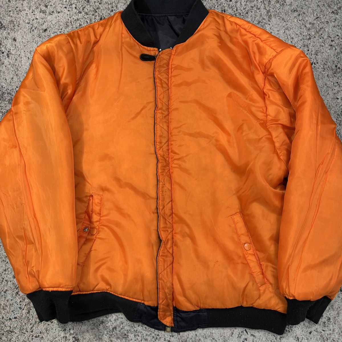 Vintage 90s Reversible MA-1 Faded Thrashed Distressed Bomber Jacket Size US XXL / EU 58 / 5 - 12 Thumbnail