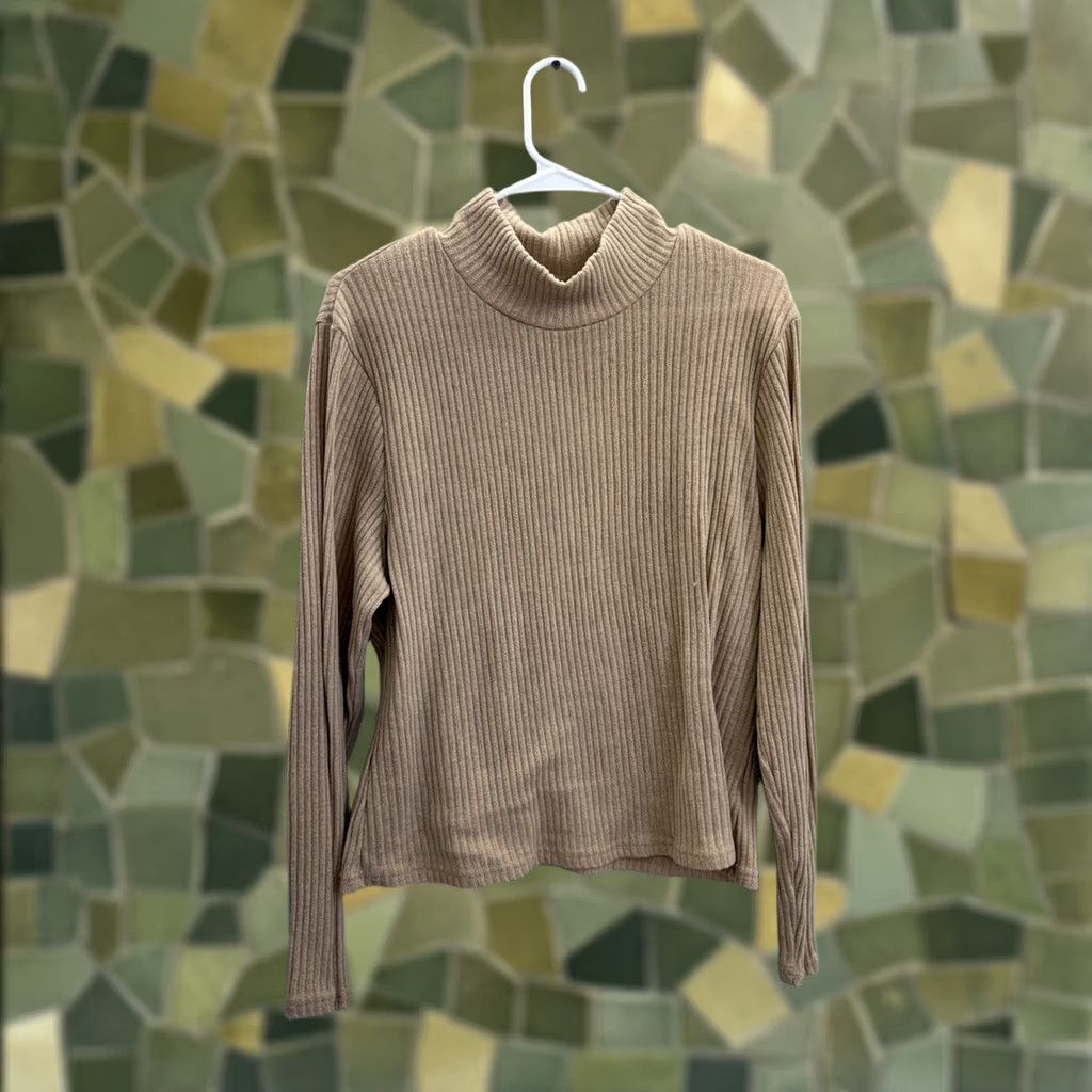 Shein SHEIN Curve Shirt Womens 4XL Tan Ribbed Long Sleeve Mock Neck Basic All Seasons Fall Winter Spring Summer Womens Size XXL / US 16-18 / IT 52-54 - 1 Thumbnail
