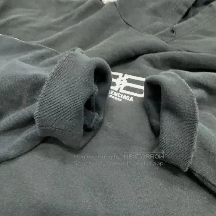 Balenciaga Balenciaga Logo Print Hooded Sweatshirt for Men. Size US L / EU 52-54 / 3 - 7 Thumbnail