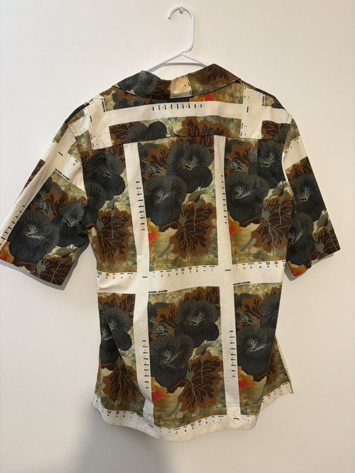 Acne Studios Acne Studios Flower Grid button-up Size US M / EU 48-50 / 2 - 2 Thumbnail